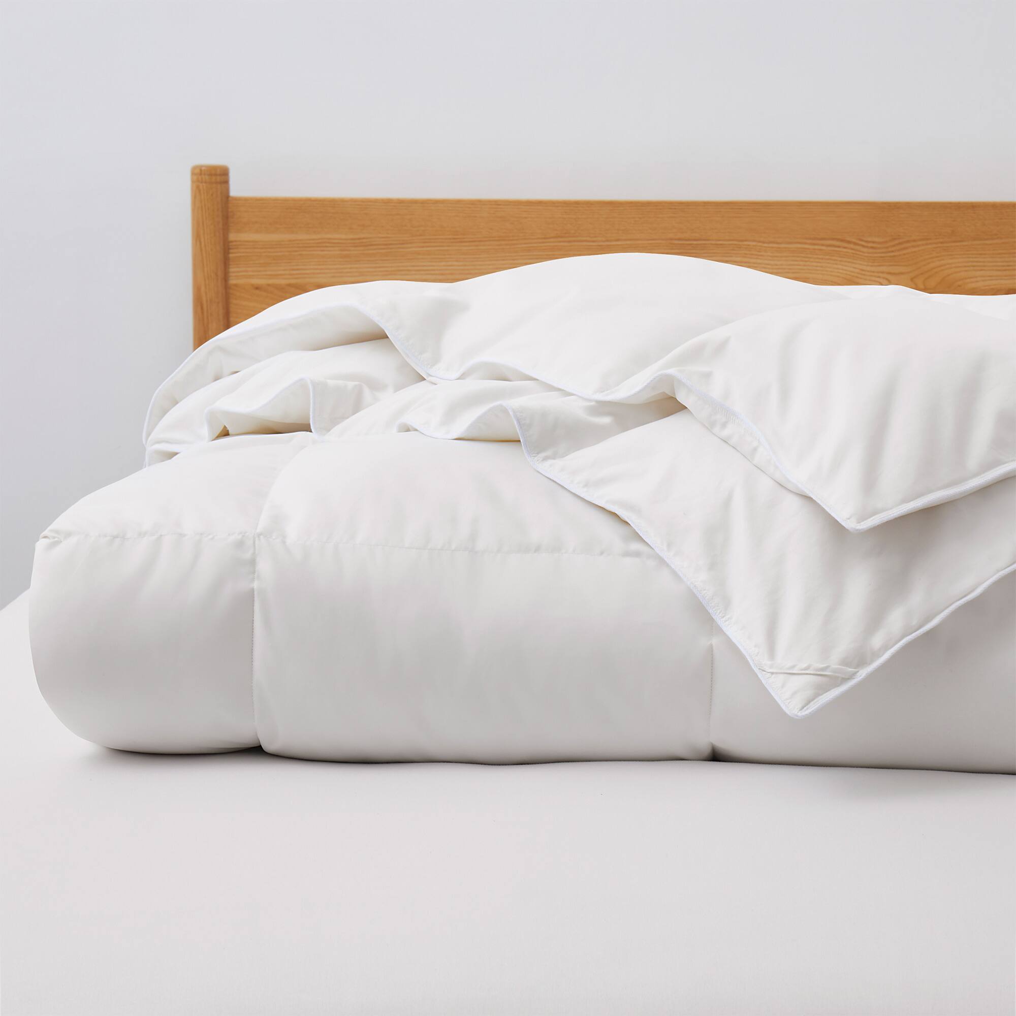Back. Peace Nest - Dreamhood All Season Soft Premium Feather Down Fiber Comforter Duvet Insert, White, King - White.