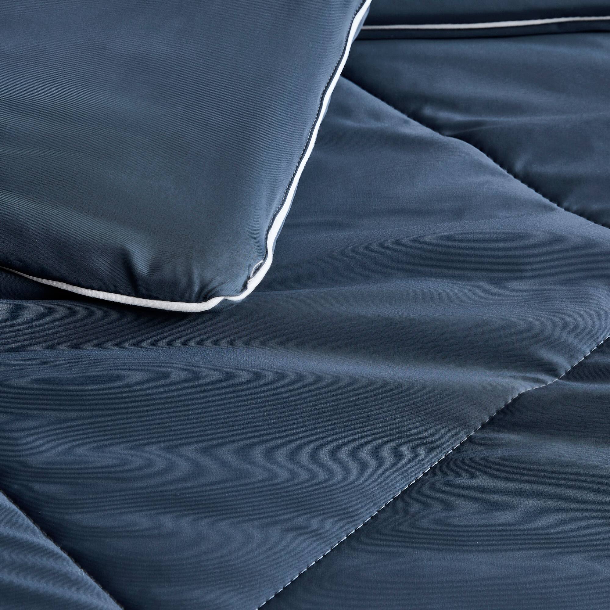 Angle. Sweet Home Collection - Cooling Oversized All-Season Reversible Single Comforter, Full/Queen - Navy.