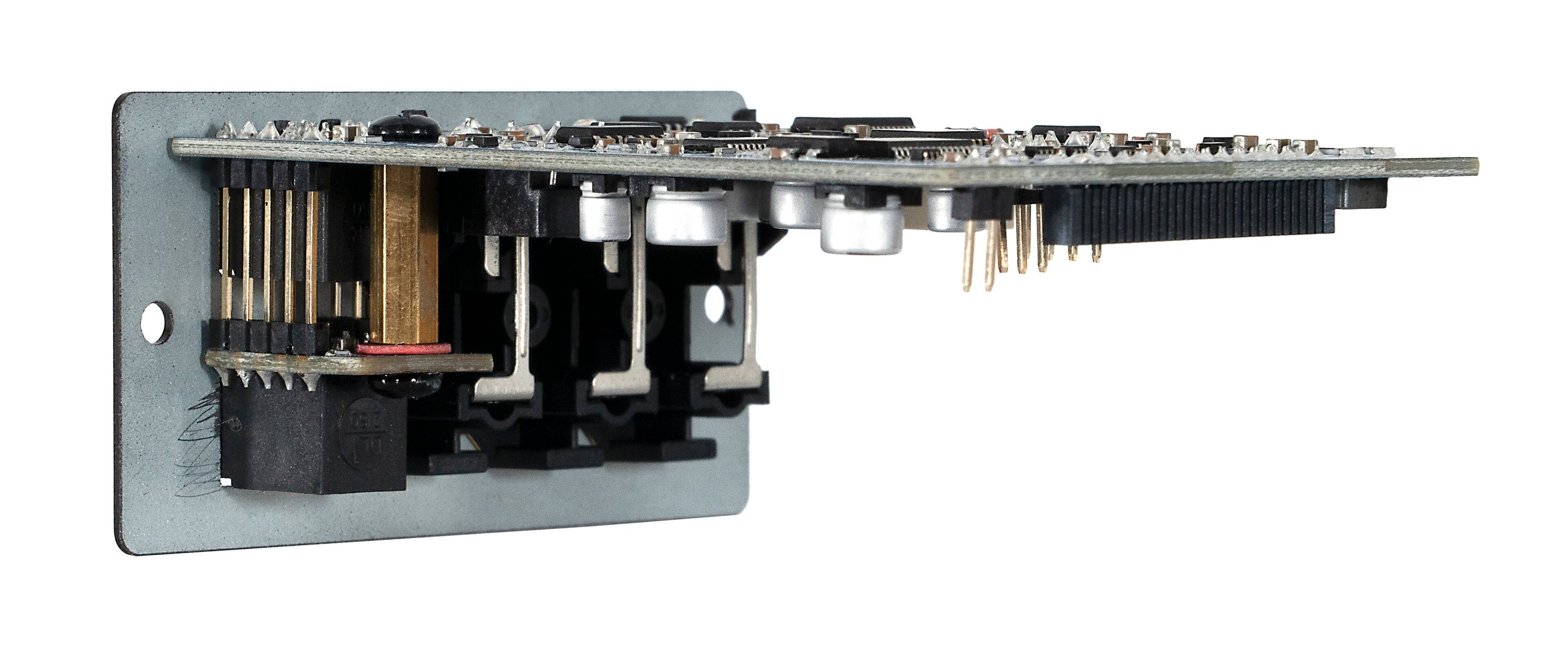 Left. Sonance - MKIII HYBRID INPUT MODULE - Digital/Analog Card for DSP MKIII Amplifiers (Each) - Black.