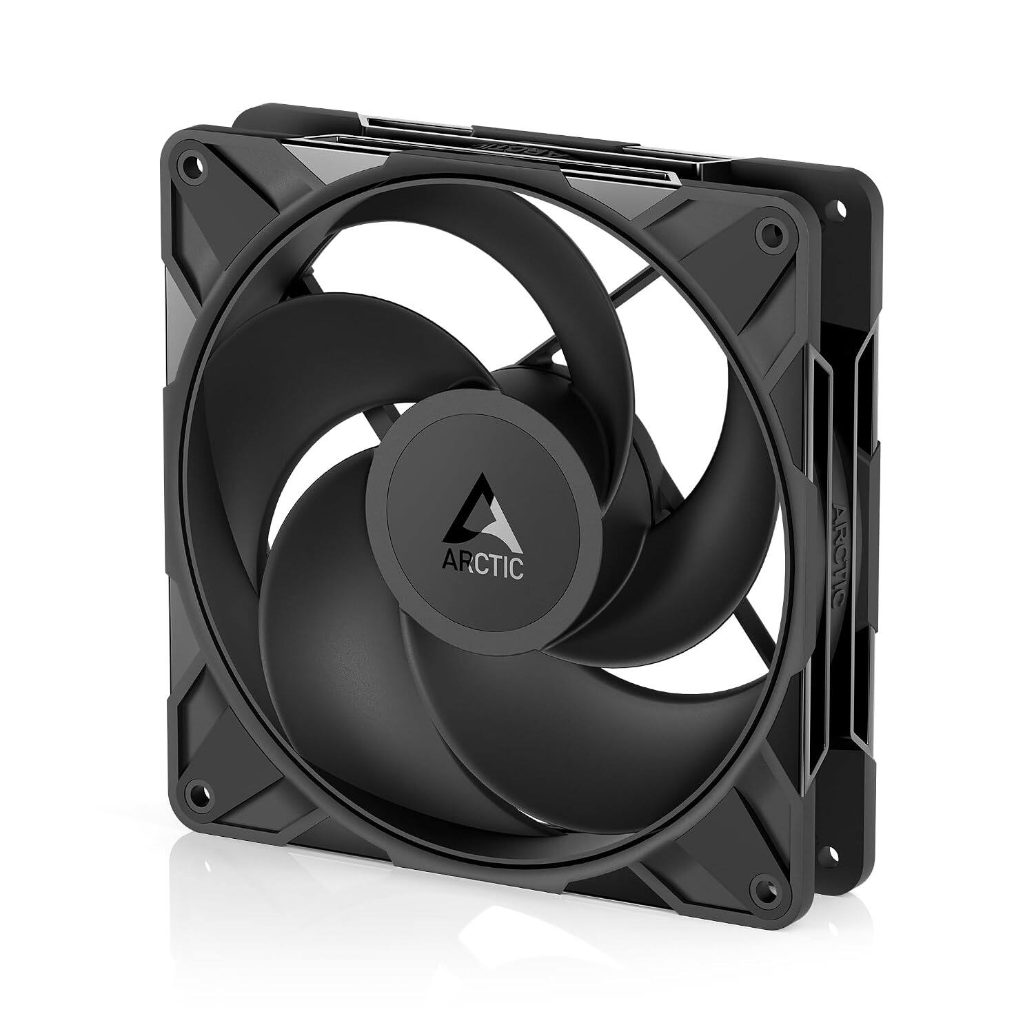 Front. Arctic - Arctic P14 Pro Reverse 140mm Case Fan fluid dynamic bearing - max 2650 RPM - PWM regulated - Black.