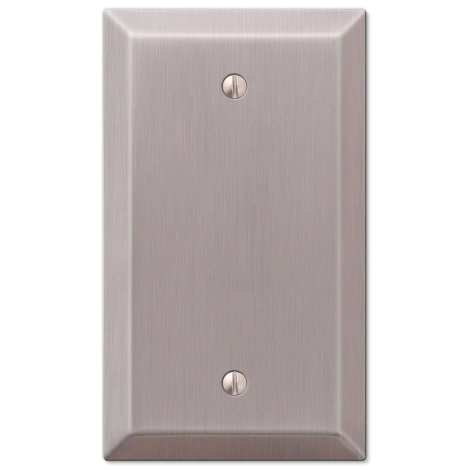 Angle. AMERELLE - Amerelle Century Brushed Nickel 1 gang Stamped Steel Blank Wall Plate 1 pk - Nickel.