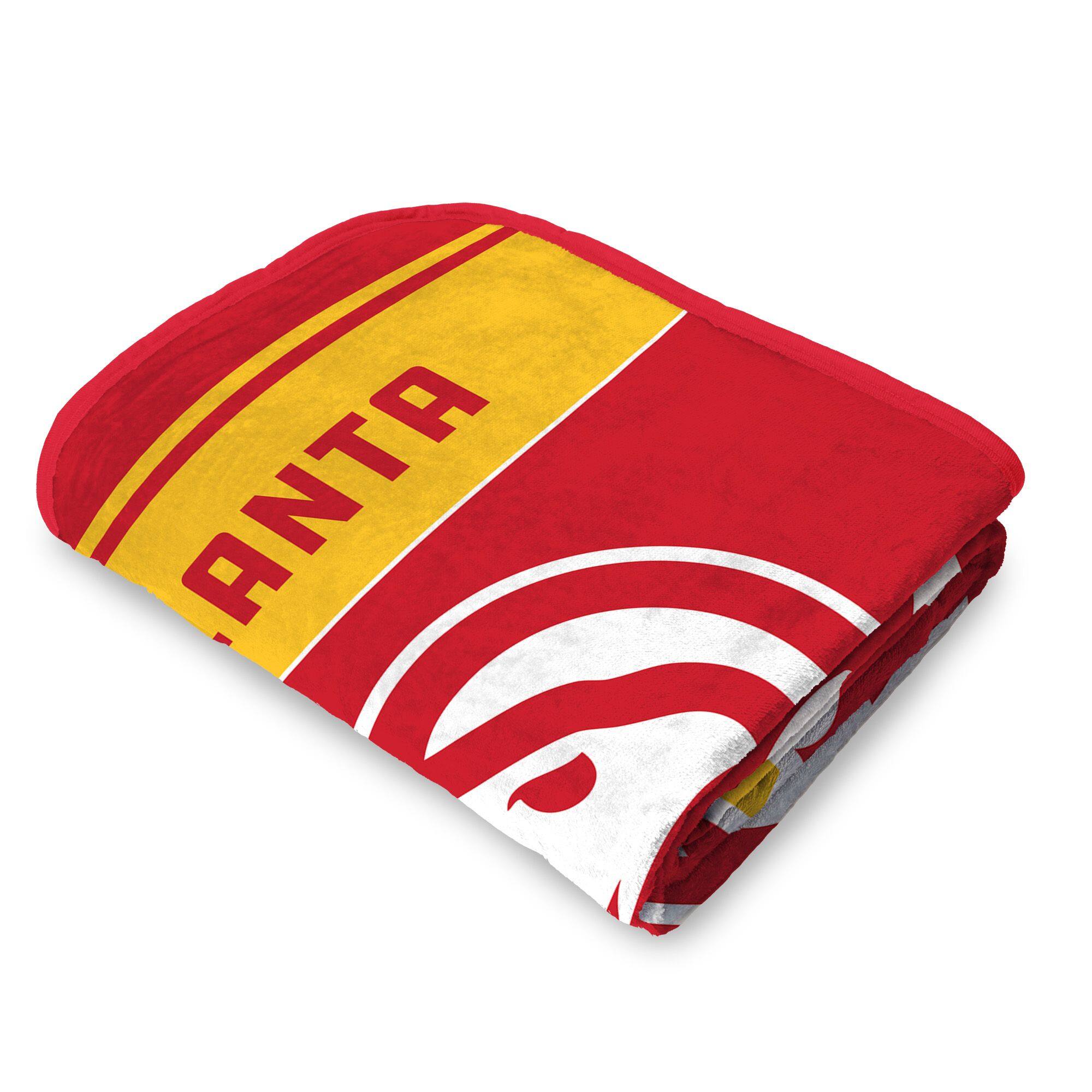 Back. Sweet Home Collection - NBA Atlanta Hawks 46" x 60" Microfiber Plush Throw Blanket - Red.