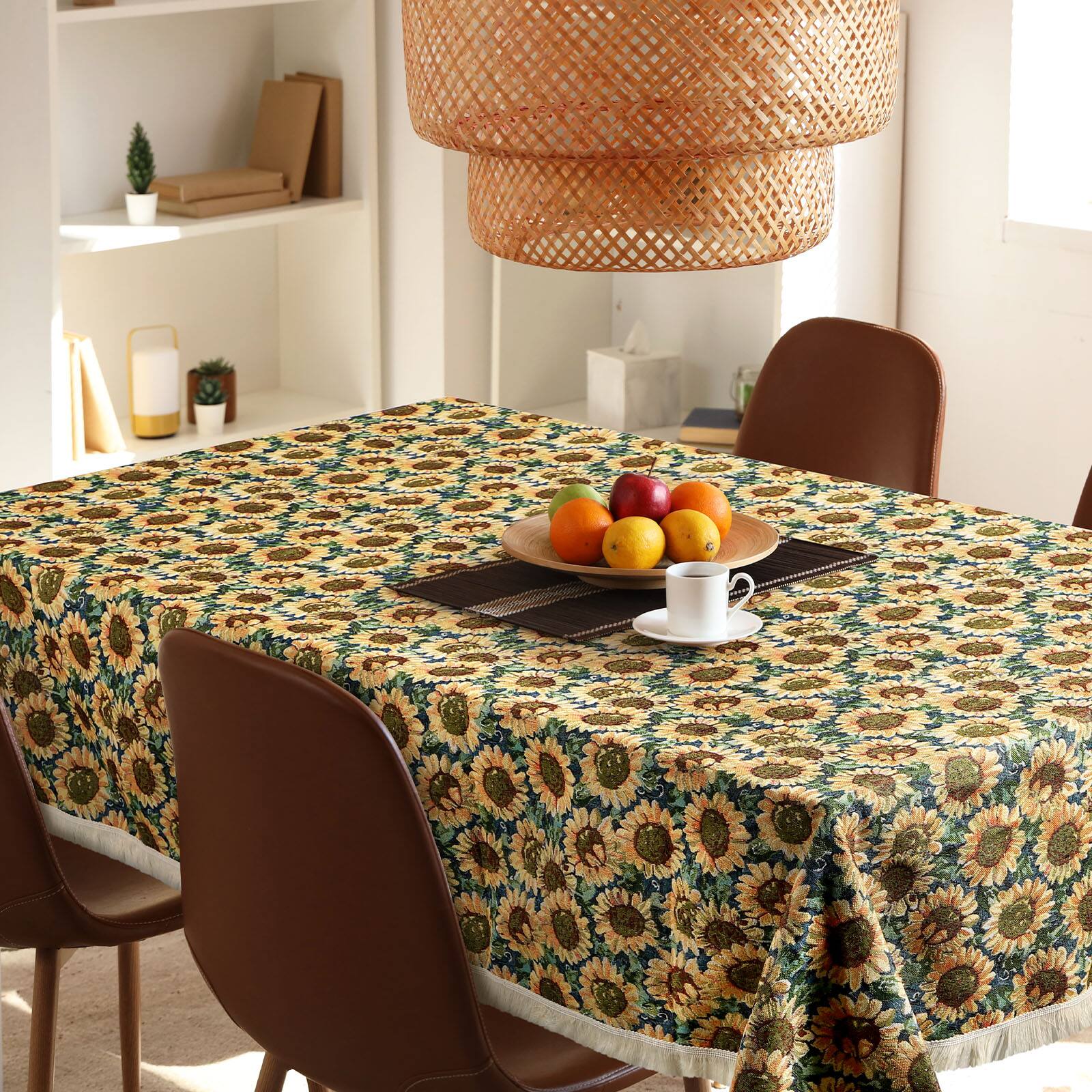 Oumilen - 59x118in Rectangle Sunflower Tablecloth with White Fringe – Farmhouse Floral Print for Kitchen Party Decor - Multicolor