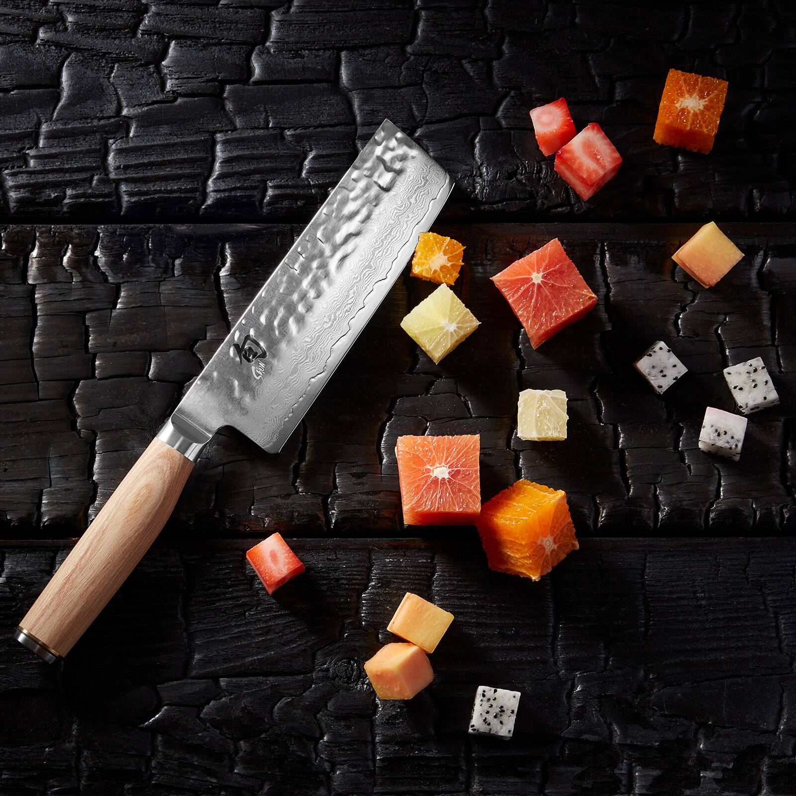 Alt View 6. Shun - Premier Blonde 5.5 Inch Nakiri Knife - Silver.
