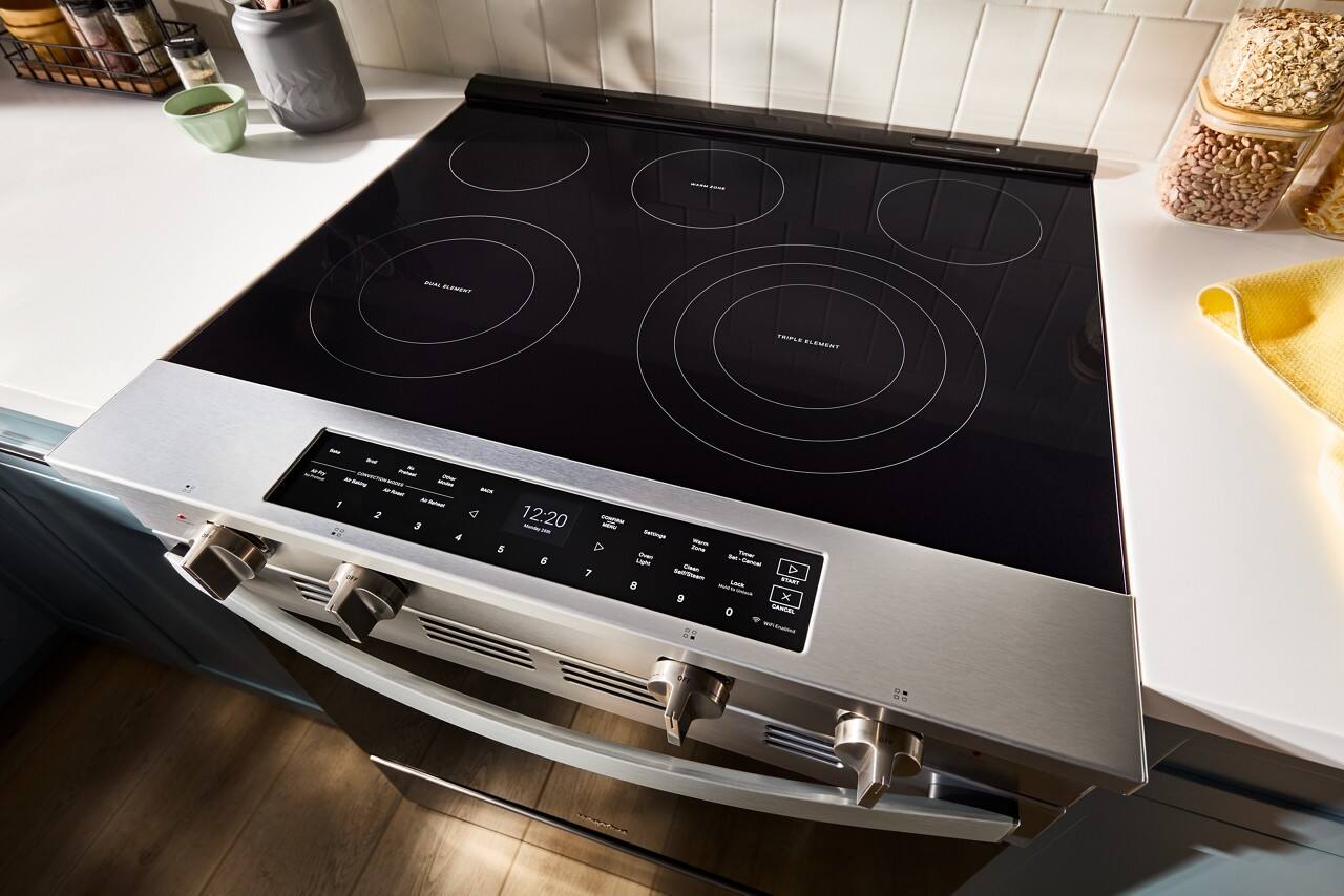 -a ELOWENT TRIPLE ELEMENT - -5 7 - 2 - -  4 - 12:20 - - - - Setongs - 5 Jare 6 O Sgc 7 Cheen So 8 9 -at - a D LAA BT x -L M DO