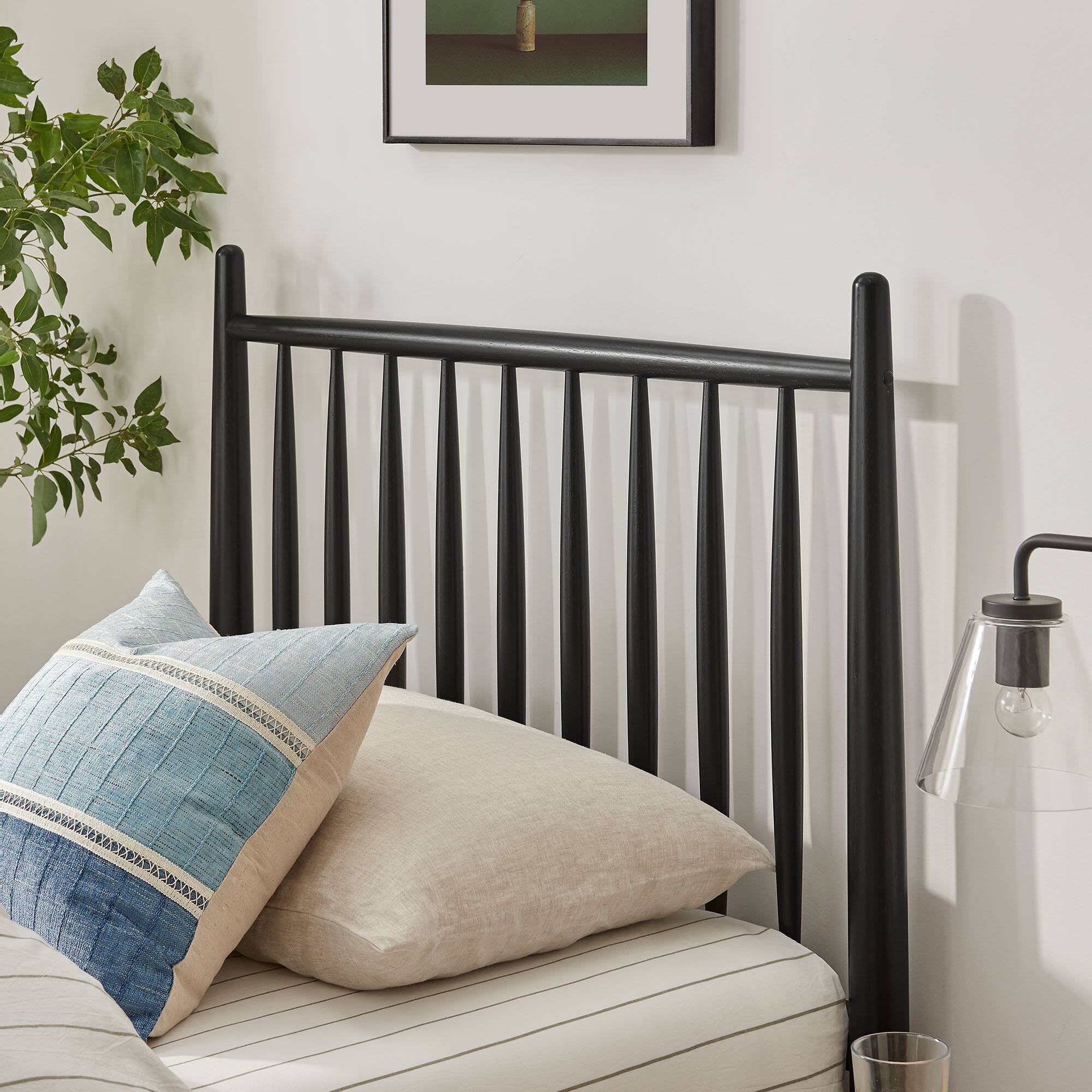 Alt View 1. Modway - Zane Size Spindle Bed by Modway - Black.