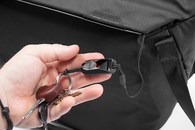 Peak Design Everyday Tote V2 15L Black BEDT-15-BK-3 - Best Buy Peak Design Everyday Tote V2 15L Black BEDT-15-BK-3 - Best Buy