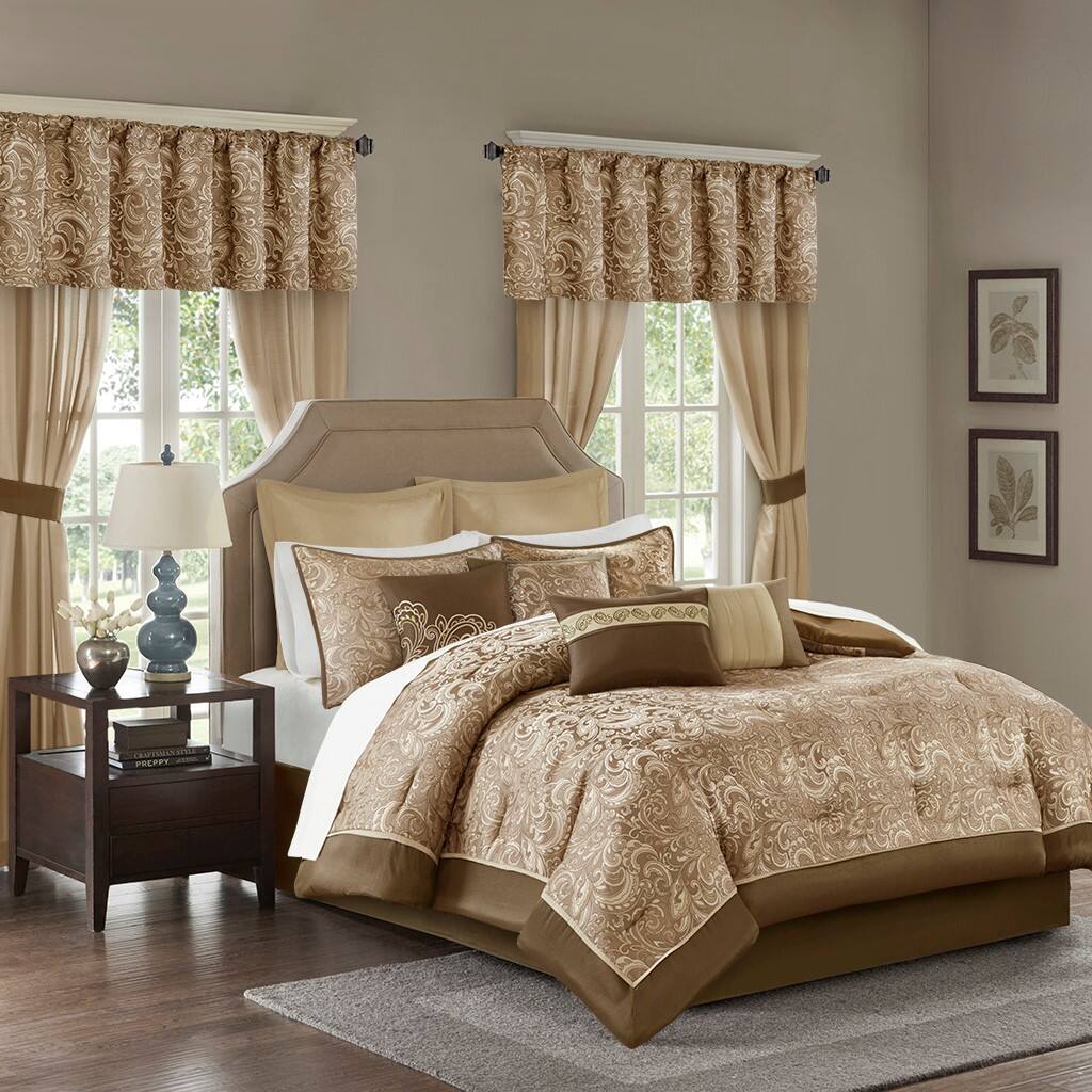 Alt View 4. Gracie Mills - Gracie Mills Pruitt 24-Piece Jacquard Paisley Room-in-a-Bag Set - Brown.