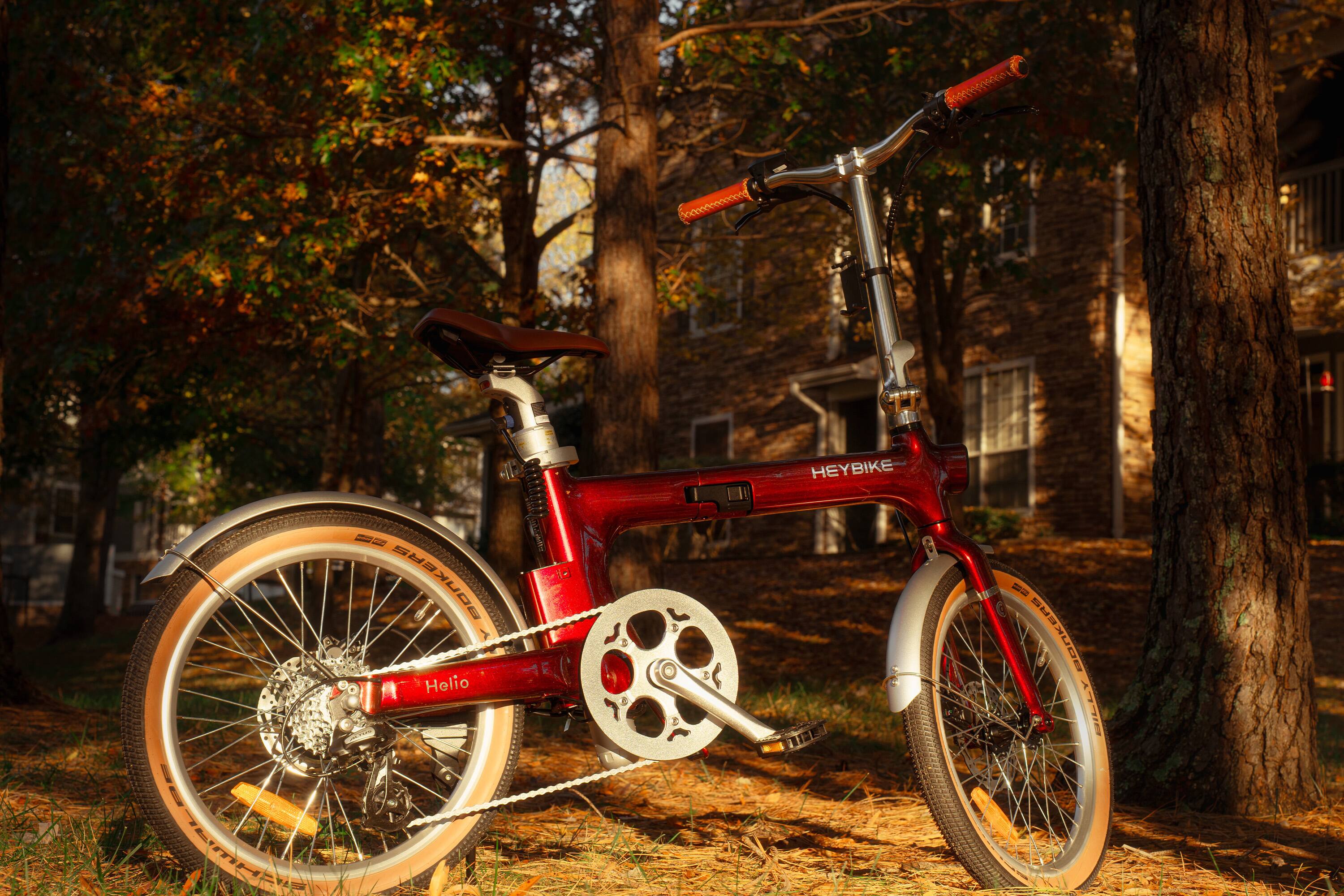 HEYBIKE HsEE -2 - BOUKESE Helio C 2 =2 ERS SUENUGS BILLY

Corrected text: 
HEYBIKE HsEE -2 - BOUKESE Helio C 2 =2 ERS SUENUGS BILLY