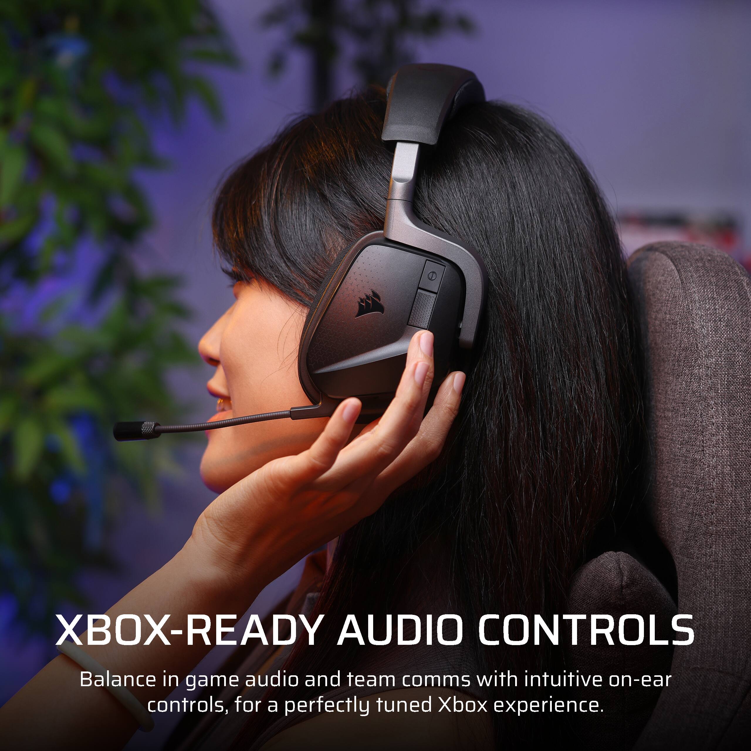 XBOX-READY AUDIO CONTROLS

Balance in game audio and team comms with intuitive on-ear controls, for a perfectly tuned Xbox experience.