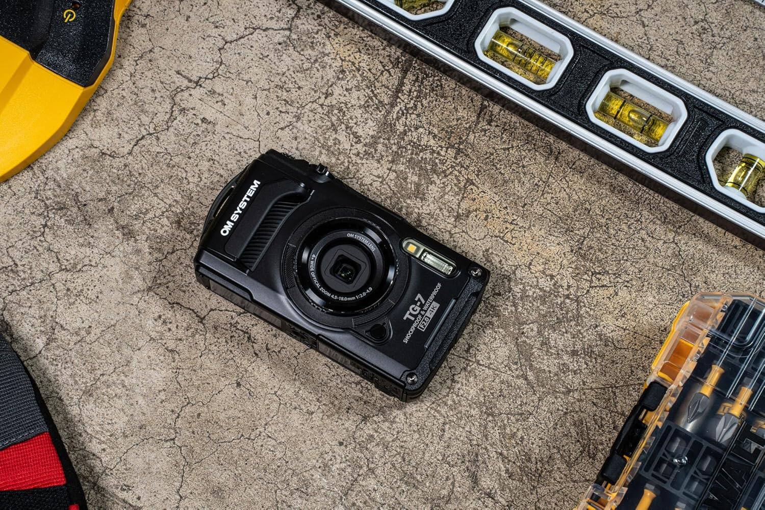 OM SYSTEM OM SYSTEMIENS SOR OPTICAL CAL ZOOM 45 1:2.0-49 45-150mm vu TG-7 WATERPROOF 4K - SHOCKPROOF F2.0