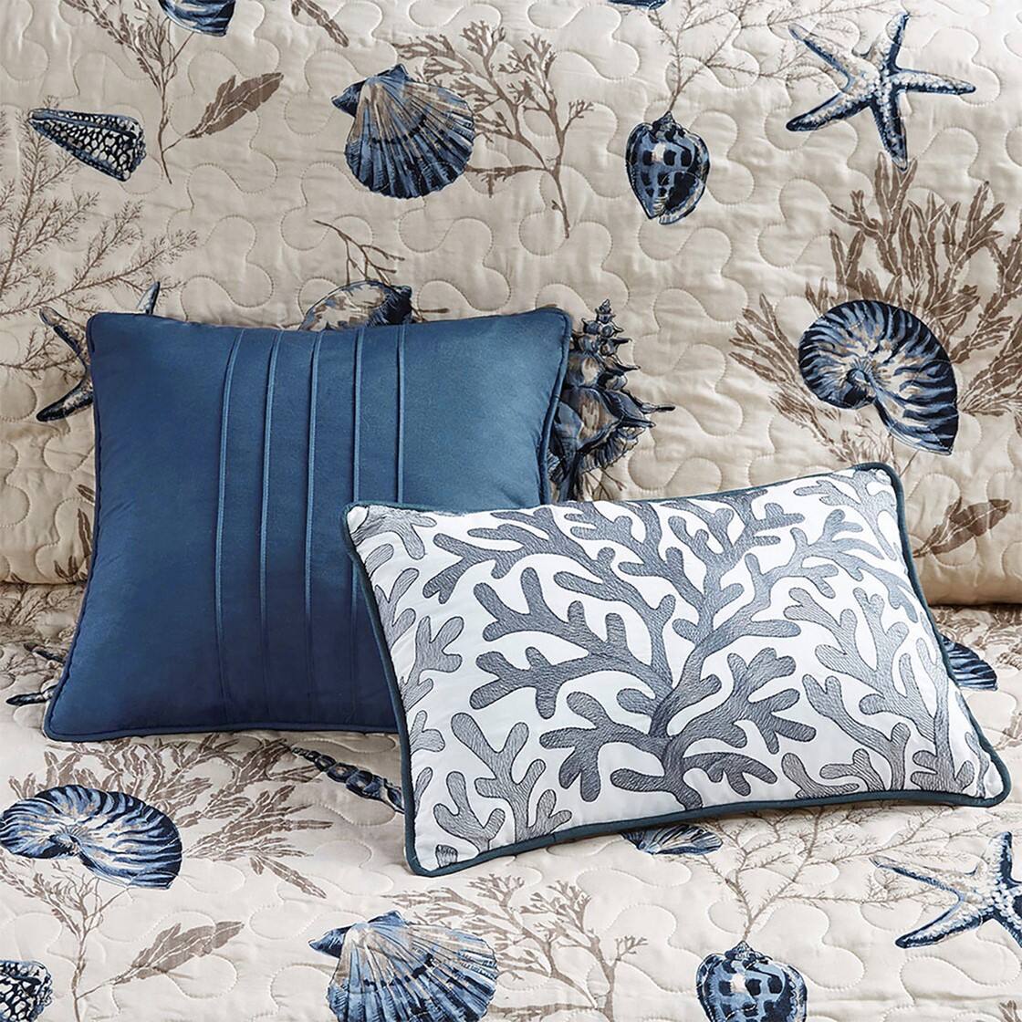 Alt View 4. Gracie Mills - Gracie Mills Villanueva Coastal Escape Reversible Quilt Set with Charming Throw Pillows - Blue.