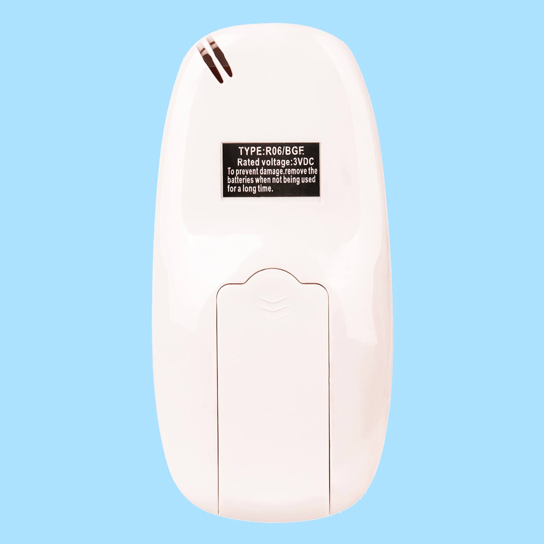 TYPE: R06/BGF  
Rated voltage: 3VDC  
To prevent damage, remove the batteries when not being used for a long time.