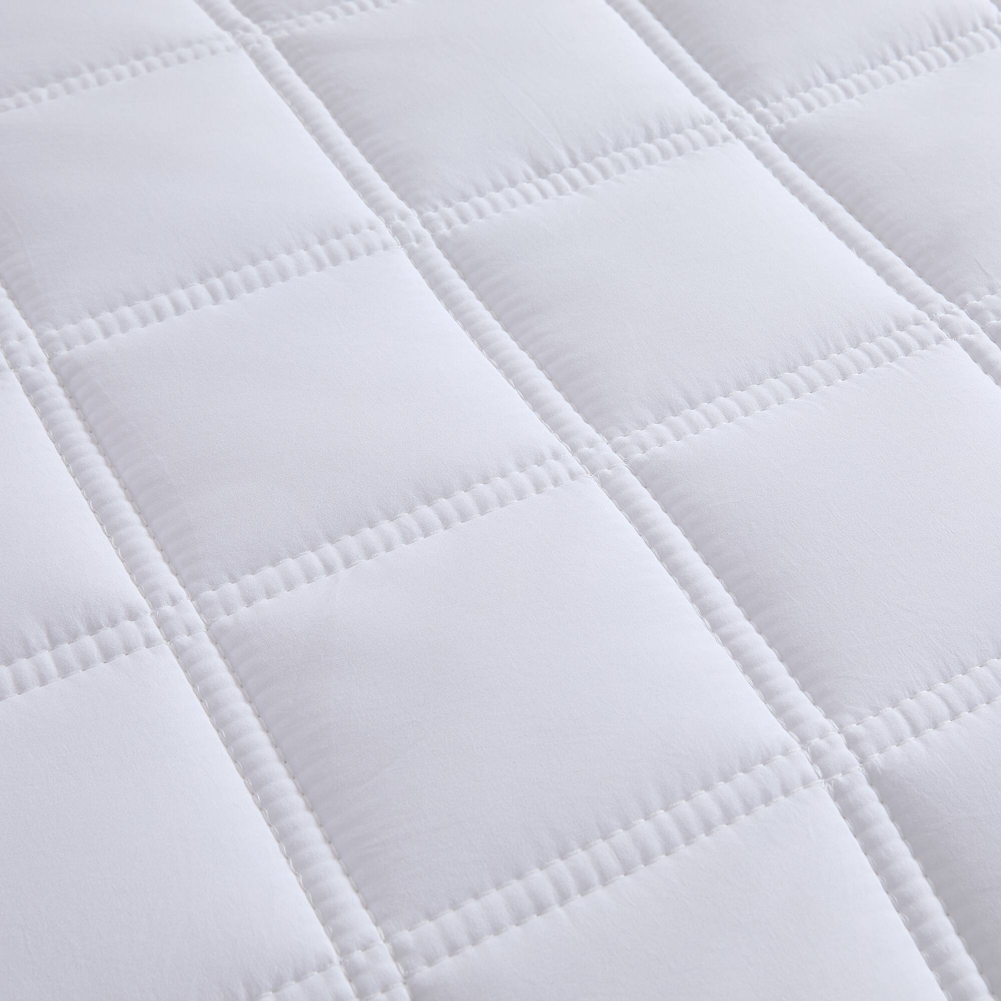 Left. Sweet Home Collection - Oversized All-Season Reversible Double Stitched Comforter, King - White.