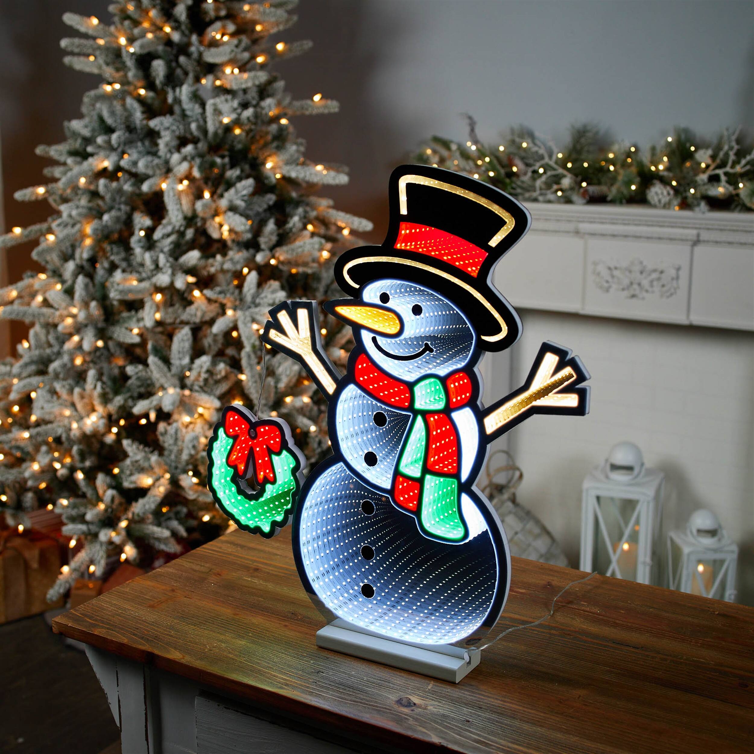 Angle. BreeBe - Snowman and Wreath Ekkolight 23.5"H - White, Red, Green.