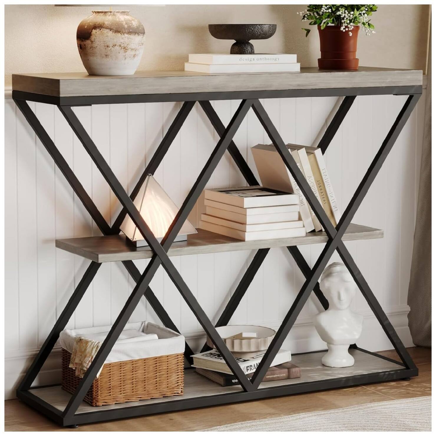 design anthology  
LIVING IN ISTANBUL  
FRA