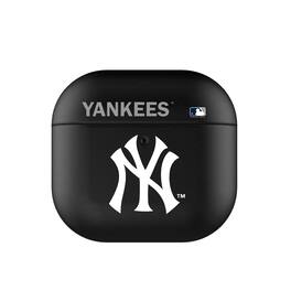 Keyscaper - New York Yankees New York Yankees Insignia AirPods 4th Generation Case Cover - No Size - Black