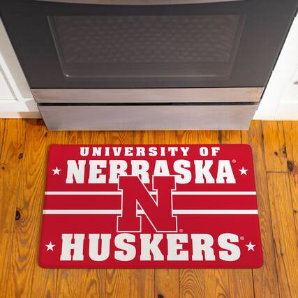 UNIVERSITY OF NEBRASKA
HUSKERS