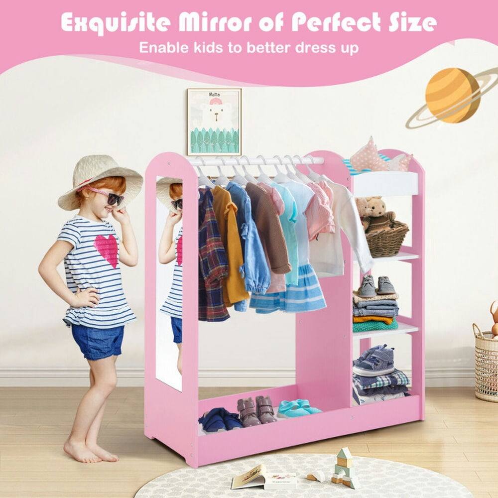 Exquisite Mirror of Perfect Size  
Enable kids to better dress up
