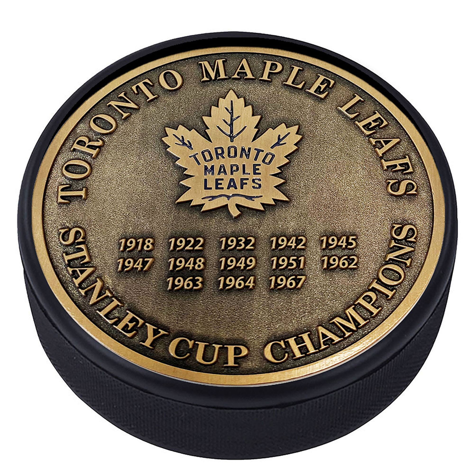 TORONTO MAPLE LEAFS  
STANLEY CUP CHAMPIONS  
1918 1922 1932 1942 1945 1947 1948 1949 1951 1962 1963 1964 1967