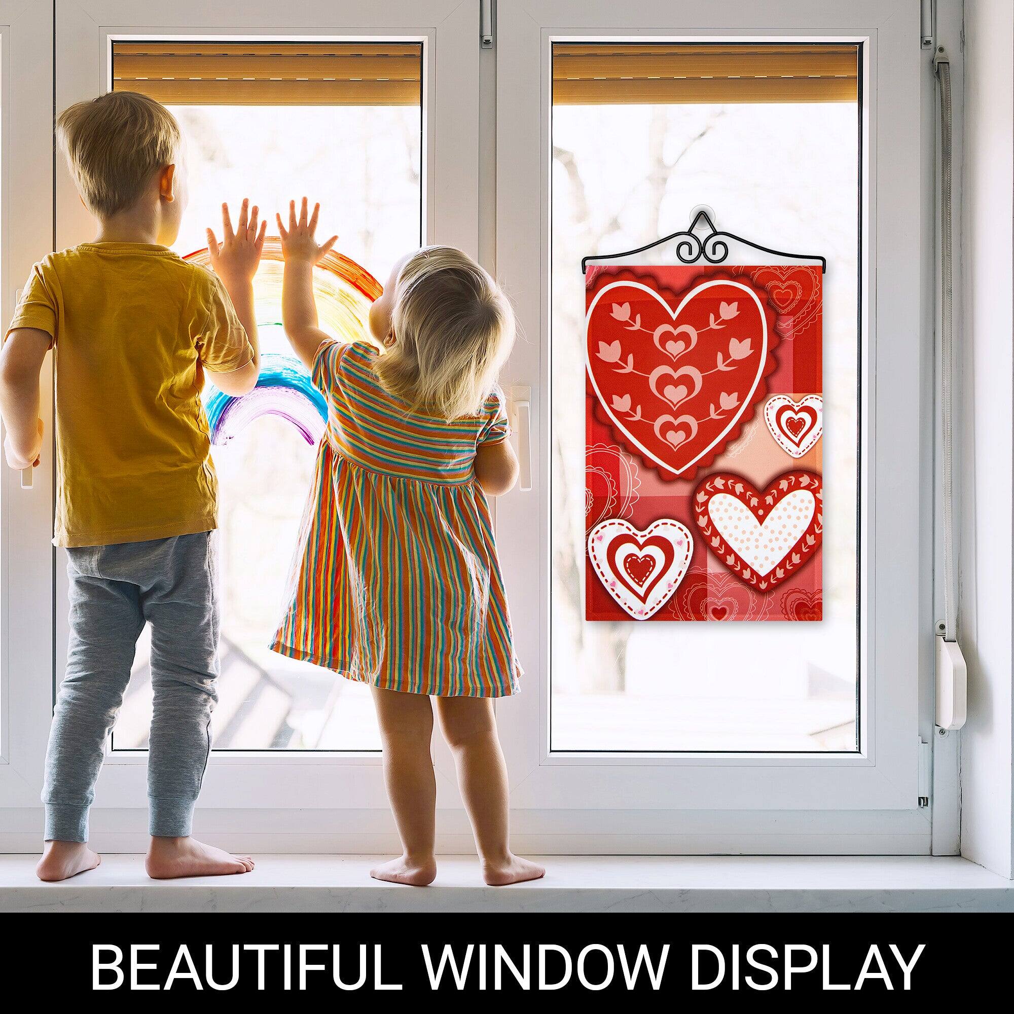 BEAUTIFUL WINDOW DISPLAY