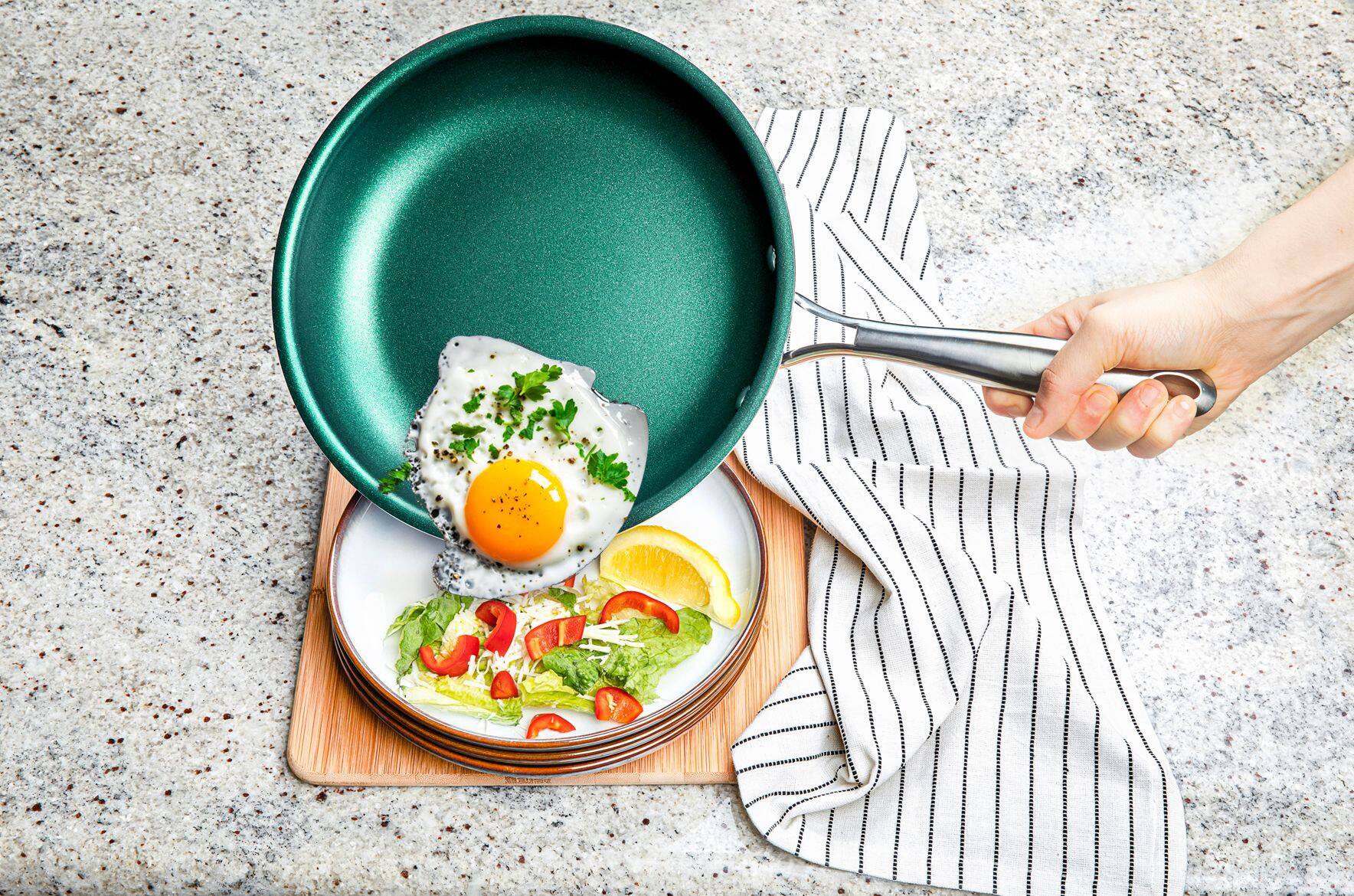 Angle. Granitestone - 10 Piece Nonstick Cookware Set - Emerald.