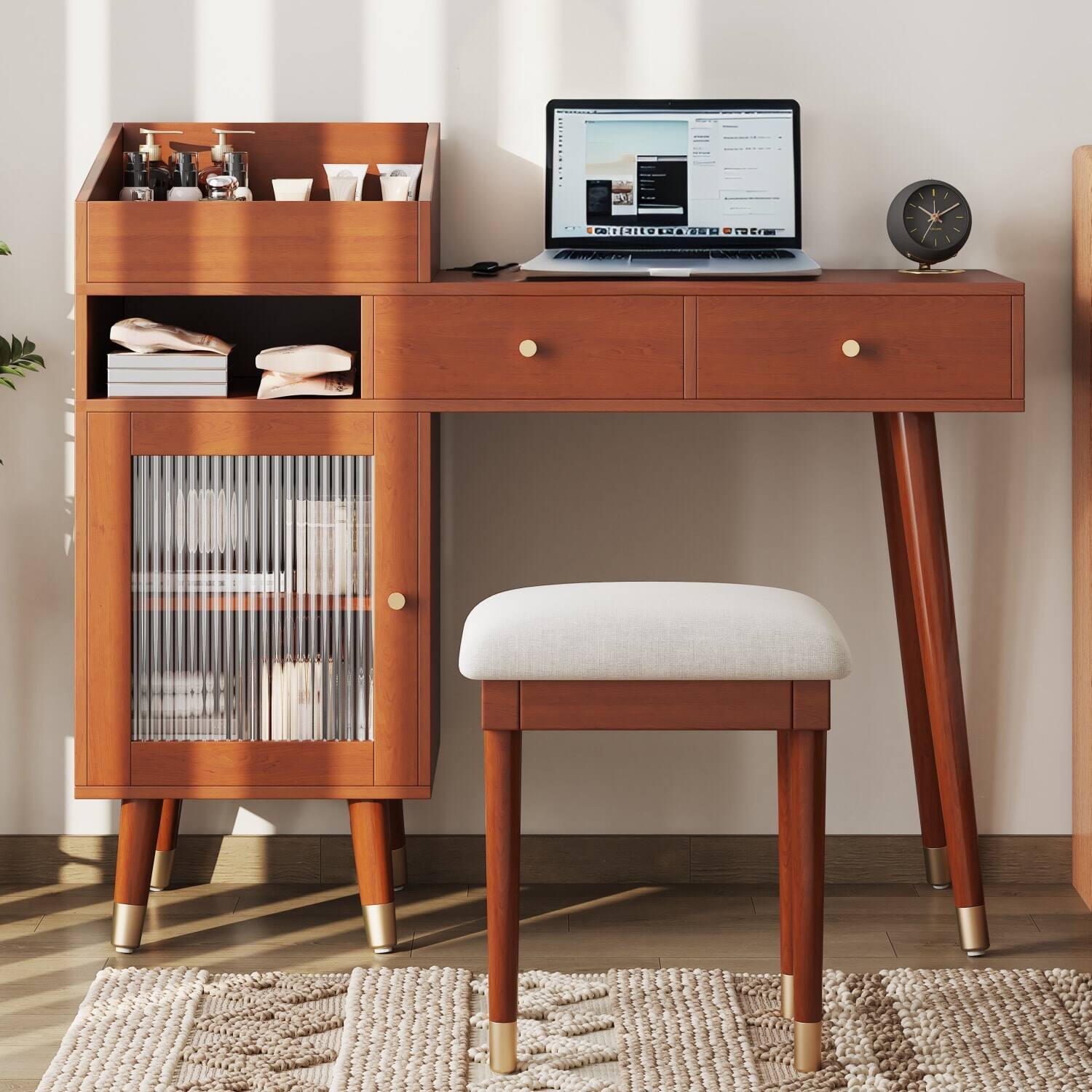 The text in the image is:
- CCu r00r-