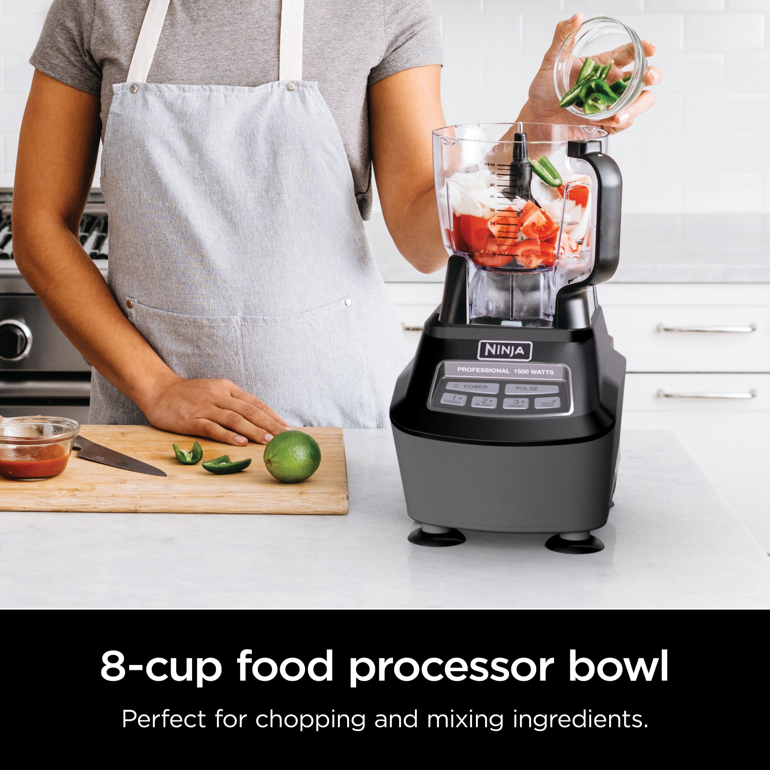 NINJA PROFESSIONAL P1000 WAITS d AE
8-cup food processor bowl
Perfect for chopping and mixing ingredients.