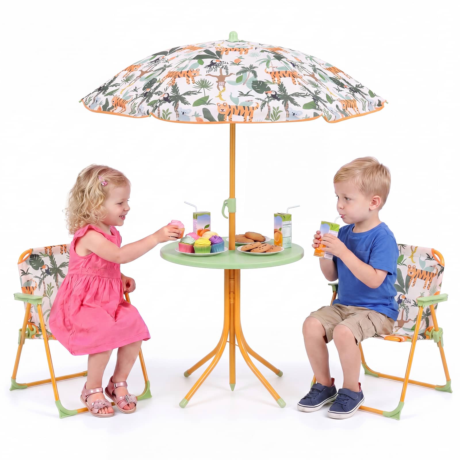 Gymax - Kids Picnic Table Outdoor Table&Chair Set 2 Folding Chairs&Adjustable Umbrella Green - Yellow