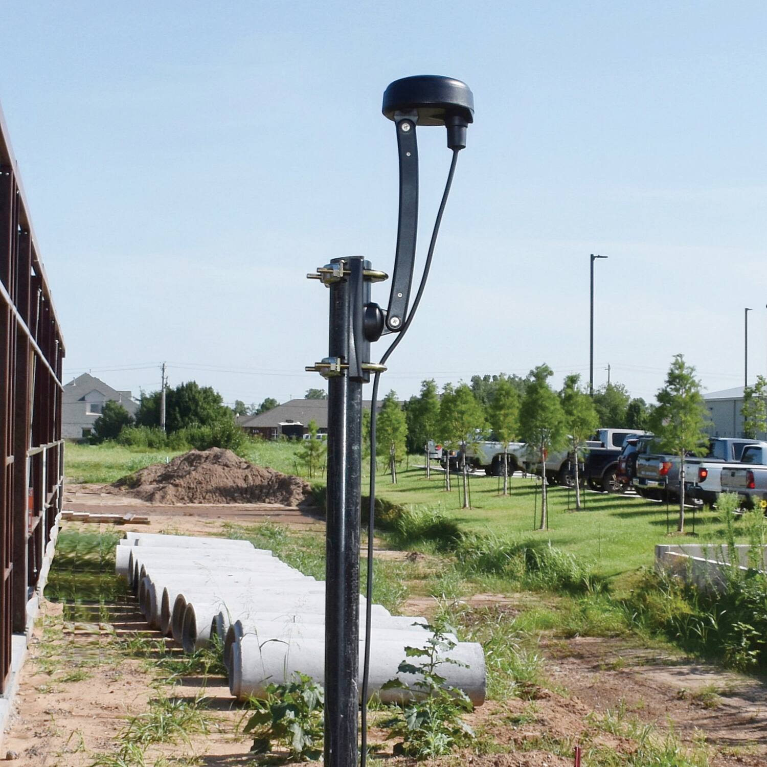 Angle. Browning - Browning Br-h-50 Siriusxm Outdoor Home Antenna With Built-in Amp & 50ft Rg58 Cable - Silver.