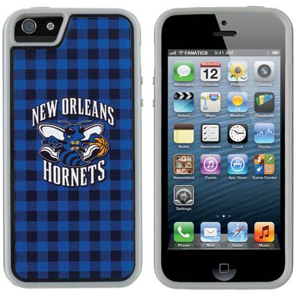 FANATICS
9:41 AM
NEW ORLEANS HORNETS
Wednesday 12
Messages Calendar Photos Camera 280 73 Videos Maps Weather Passbook Notes Reminders Clock Stocks Newsstand iTunes App Store Game Center Settings Phone Mail Safari Music
