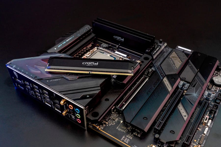 Crucial Pro Overclocking 32GB (2x16GB) DDR5 6000MHz C36 Crucial Pro Overclocking 32GB (2x16GB) DDR5 6000MHz C36