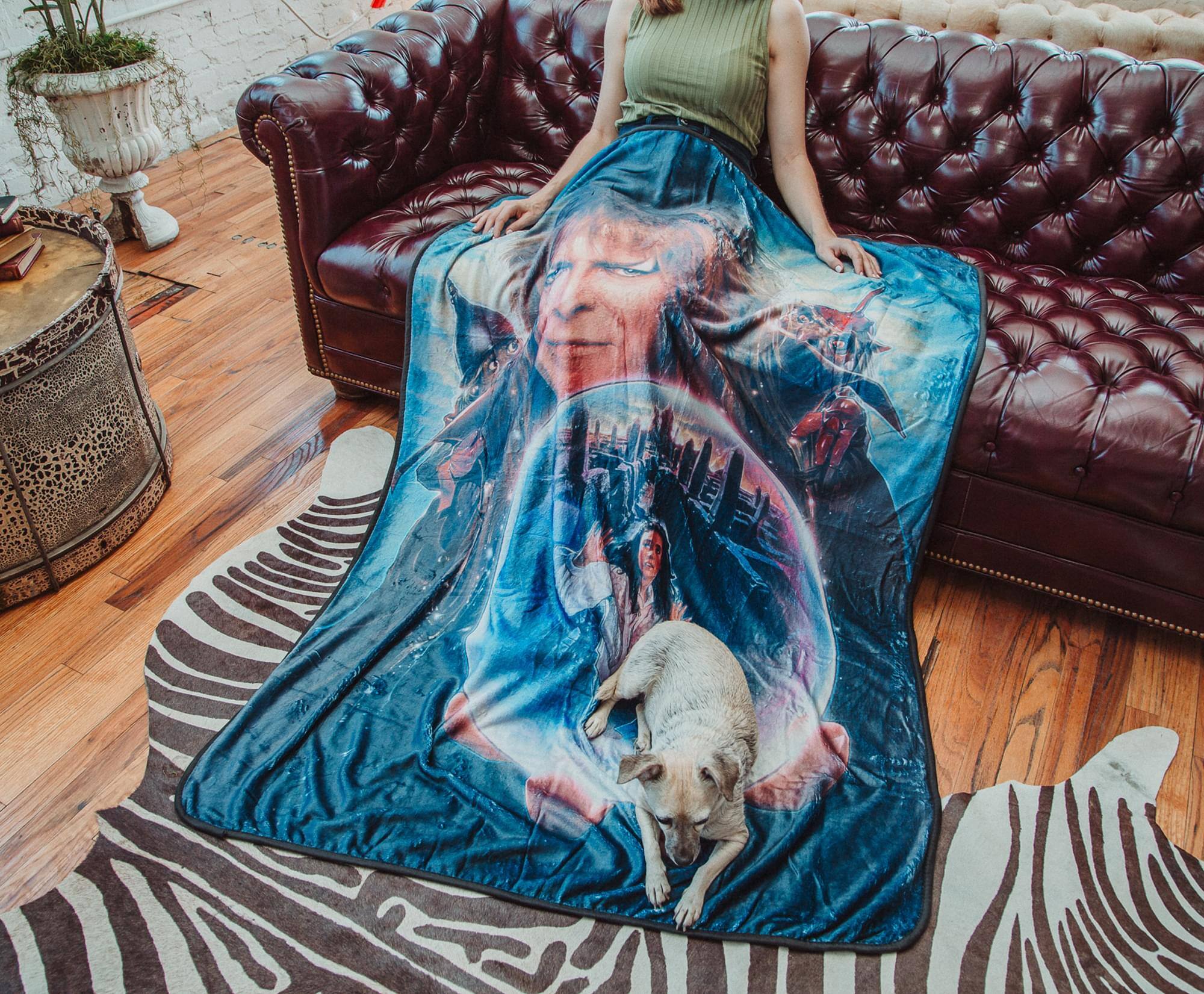 Alt View 5. Surreal Entertainment - Labyrinth Movie Poster Fleece Throw Blanket | 45 x 60 Inches - Blue/White.