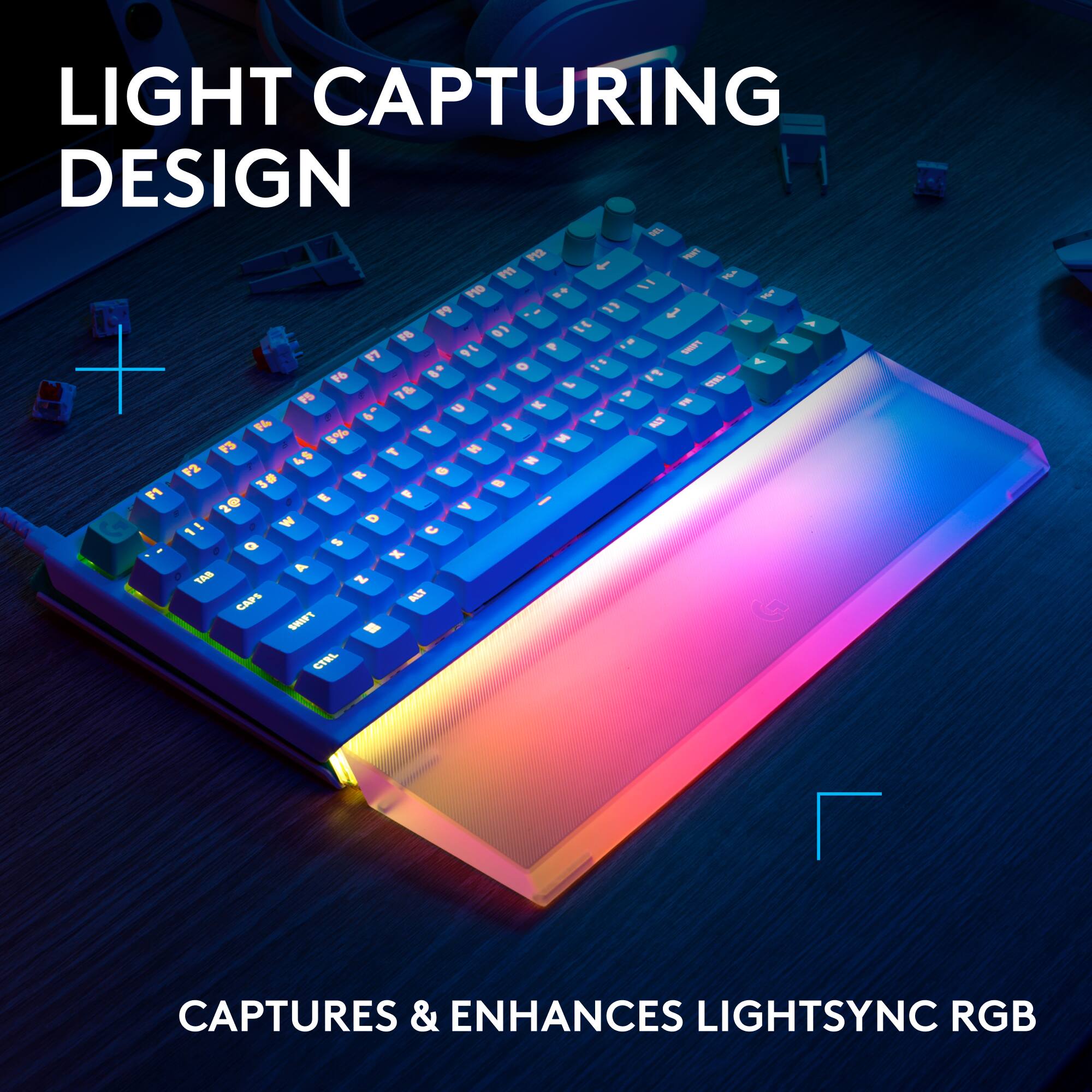 LIGHT CAPTURING DESIGN  
CAPTURES & ENHANCES LIGHTSYNC RGB