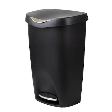 Front. Umbra - Umbra Brim 13 gal Black Plastic Step On Wastebasket.