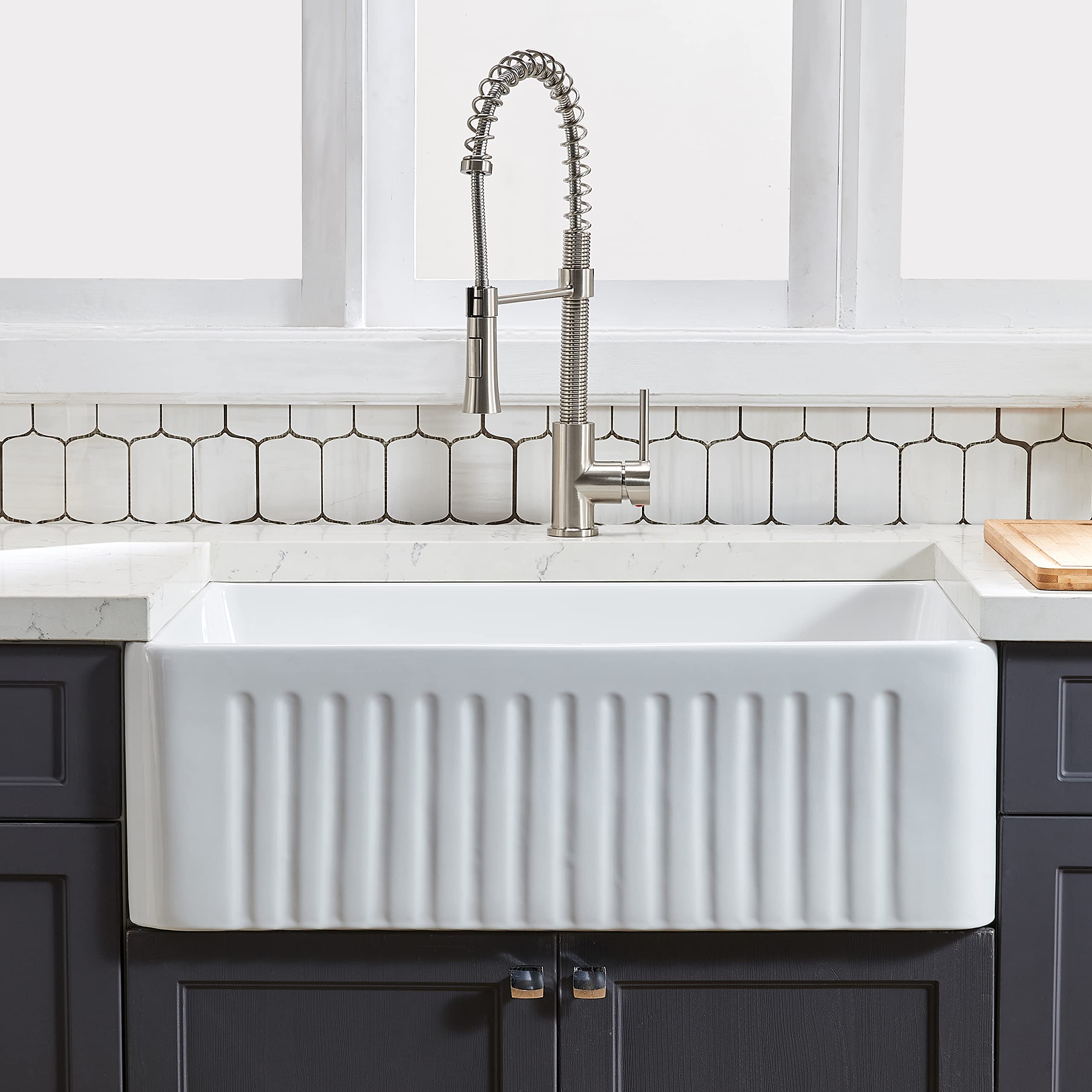 Alt View 1. Siljoy - Fireclay 33" L X 20" W Farmhouse Kitchen Sink with Grid and Strainer - White.