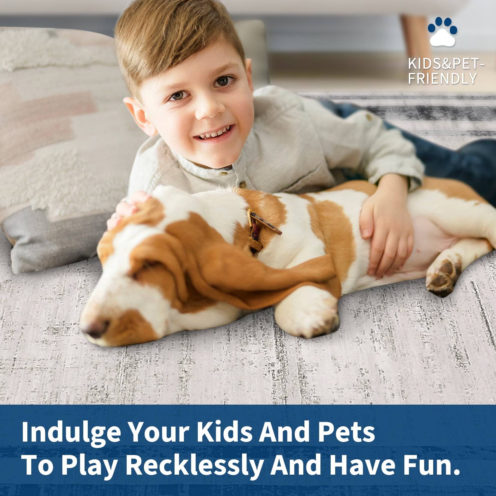 KIDS&PET-FRIENDLY  
Indulge Your Kids And Pets To Play Recklessly And Have Fun.