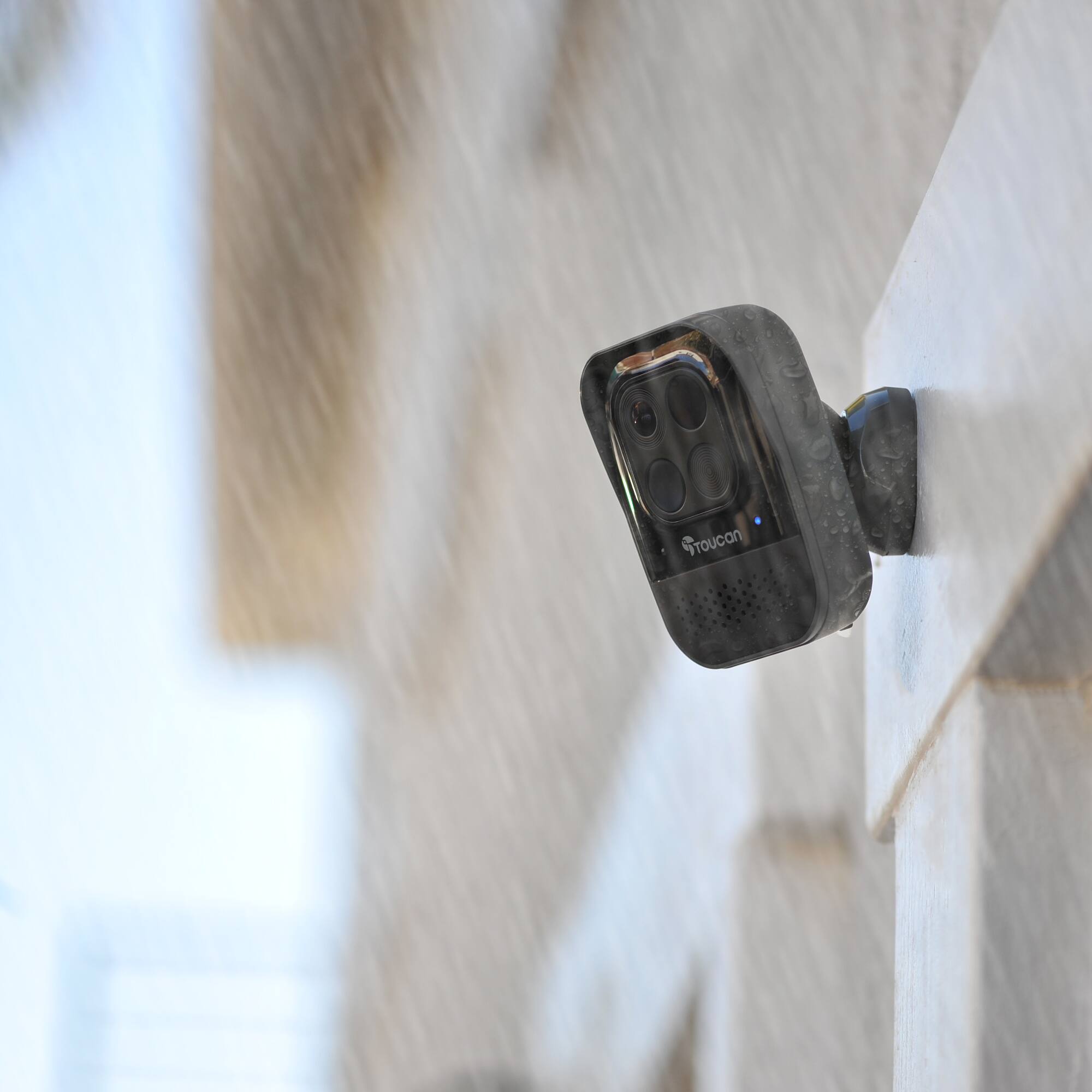 Alt View 5. Toucan - Wireless Security Camera Pro - Black.