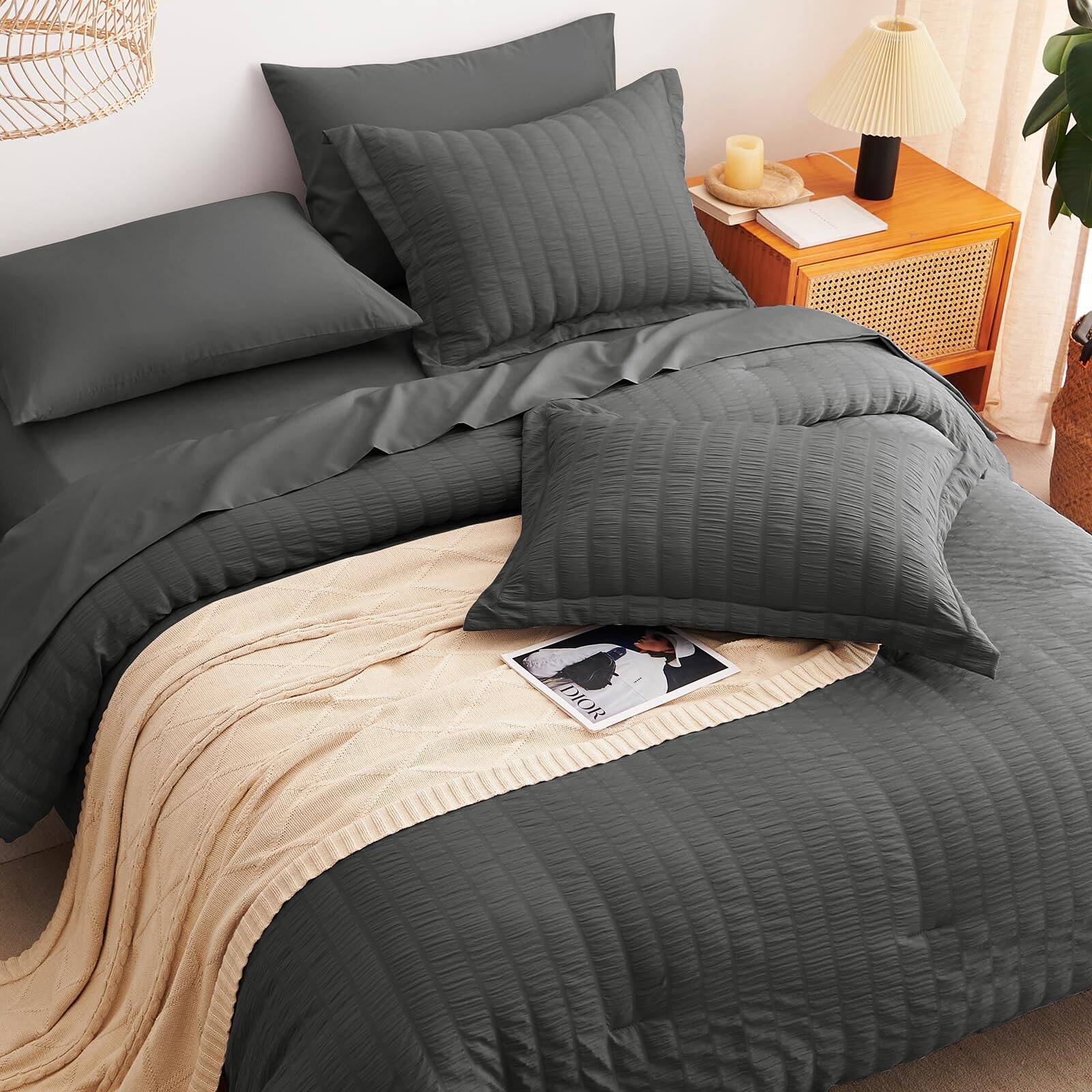 Back. Dazzed Corner - Queen Comforter Set 7 Pieces Bed in a Bag Queen Comforter Set with Sheet - Dark Grey.