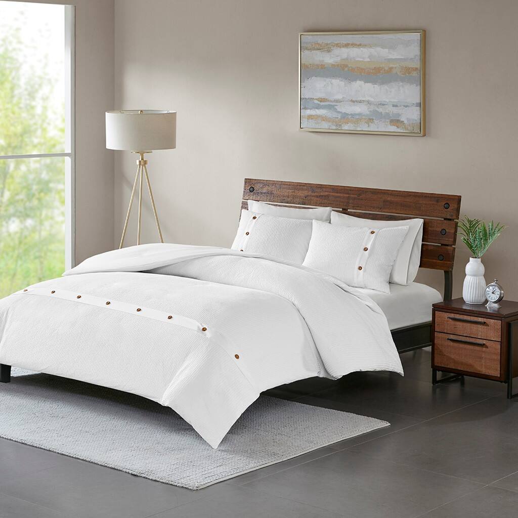 Alt View 1. Gracie Mills - Gracie Mills Lucius Modern Waffle Weave 3-Piece Cotton Duvet Cover Set - White.