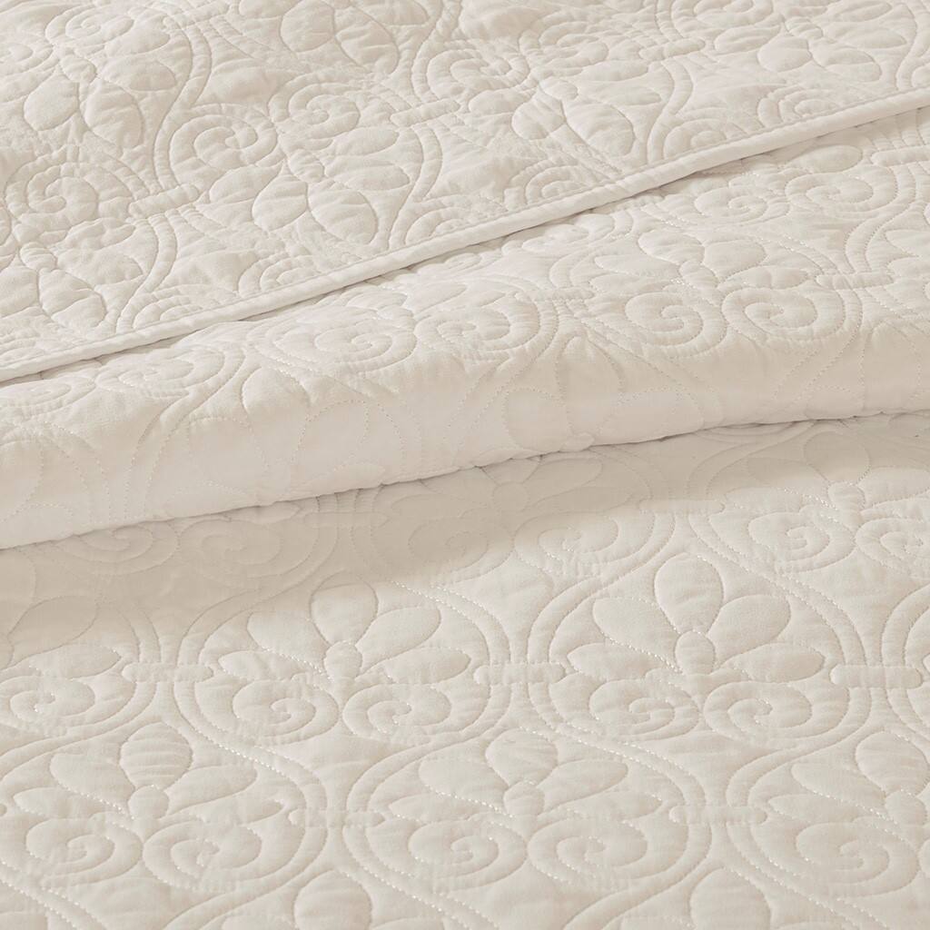 Alt View 5. Gracie Mills - Gracie Mills Sandy Reversible Bedspread Set with Classic Stitch Pattern - Cream.