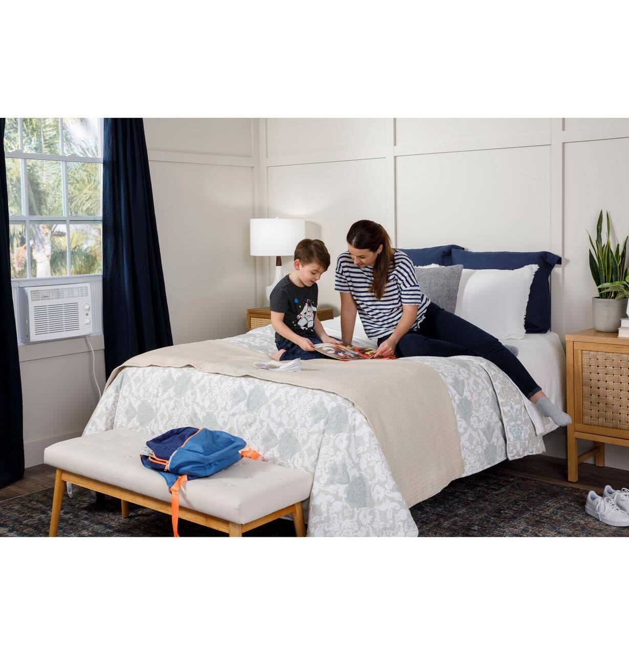 Alt View 1. General Electric - GE 5,000 BTU Mechanical Window Air Conditioner for Small Rooms up to 150 sq ft..