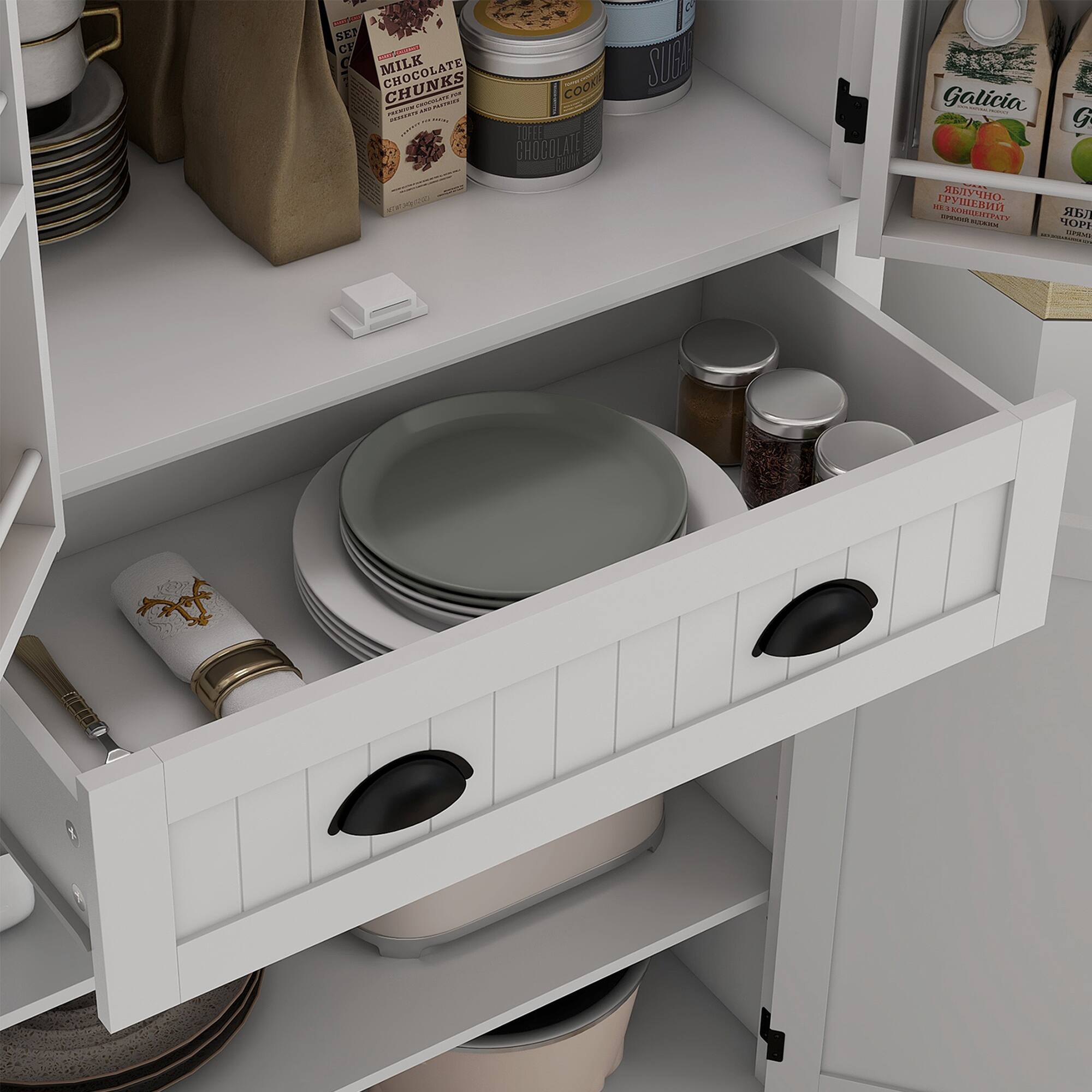 SEP C  . C MILK CHOCOLATE COOK ChUEE - - : .....  ... d TOFEE CHOCOLATE LATE SW : RA 1 I SUBA Galicia G   H    -- O sEncS