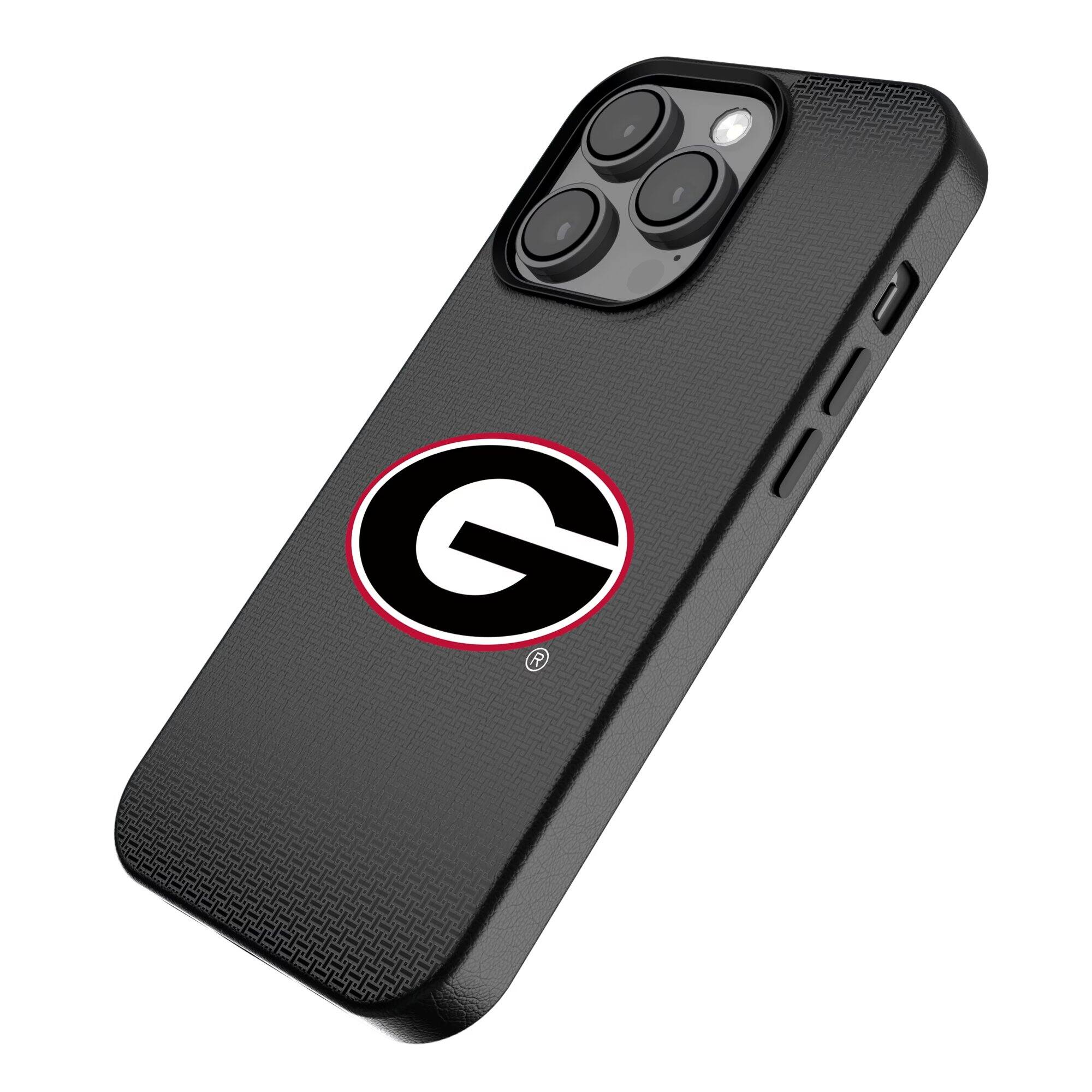 Alt View 1. Keyscaper - Georgia Bulldogs Linen Logo iPhone Magnetic Bump Case - 15 Plus - Black.