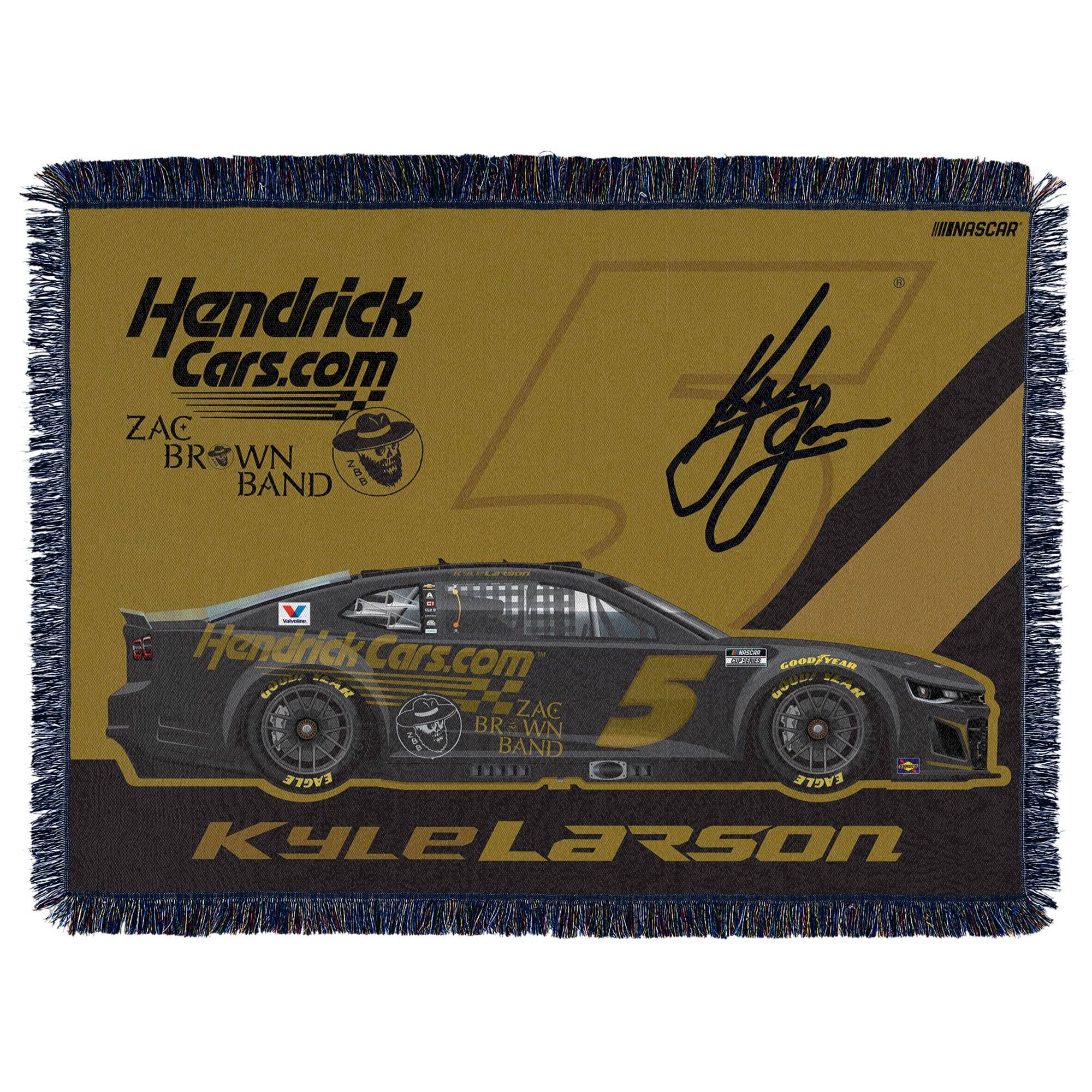 Hendrick Cars.com  
Zac Brown Band  
Kyle Larson  
5  
NASCAR  
Good Year  
Eagle  
Kyle Larson