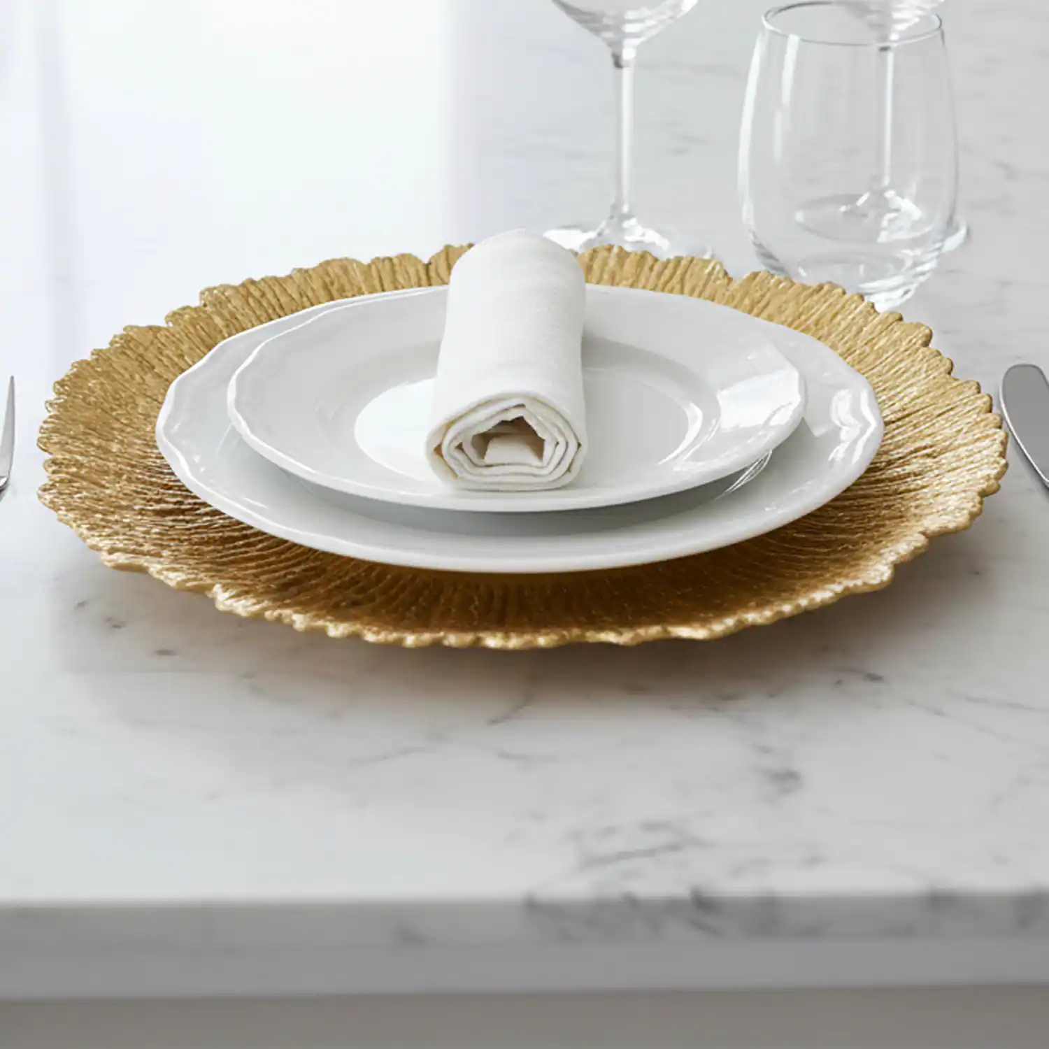 Left. American Atelier - Helia Gold Plated Set of 4 Charger Plates 13"D - Gold.