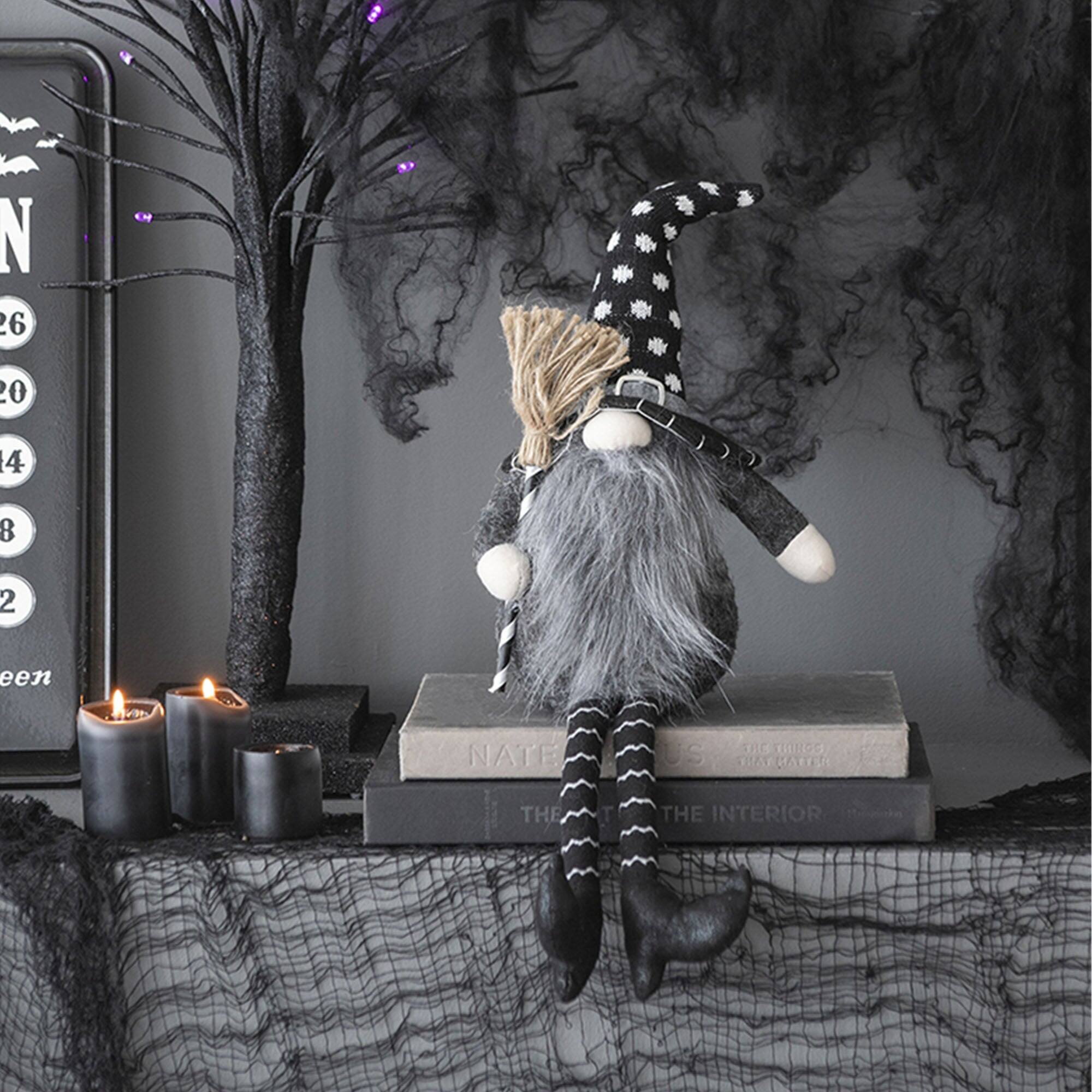 N  
26  
20  
44  
8  
2  
een  

NATURAL  
THE INTERIOR  

NATURAL  
THE INTERIOR