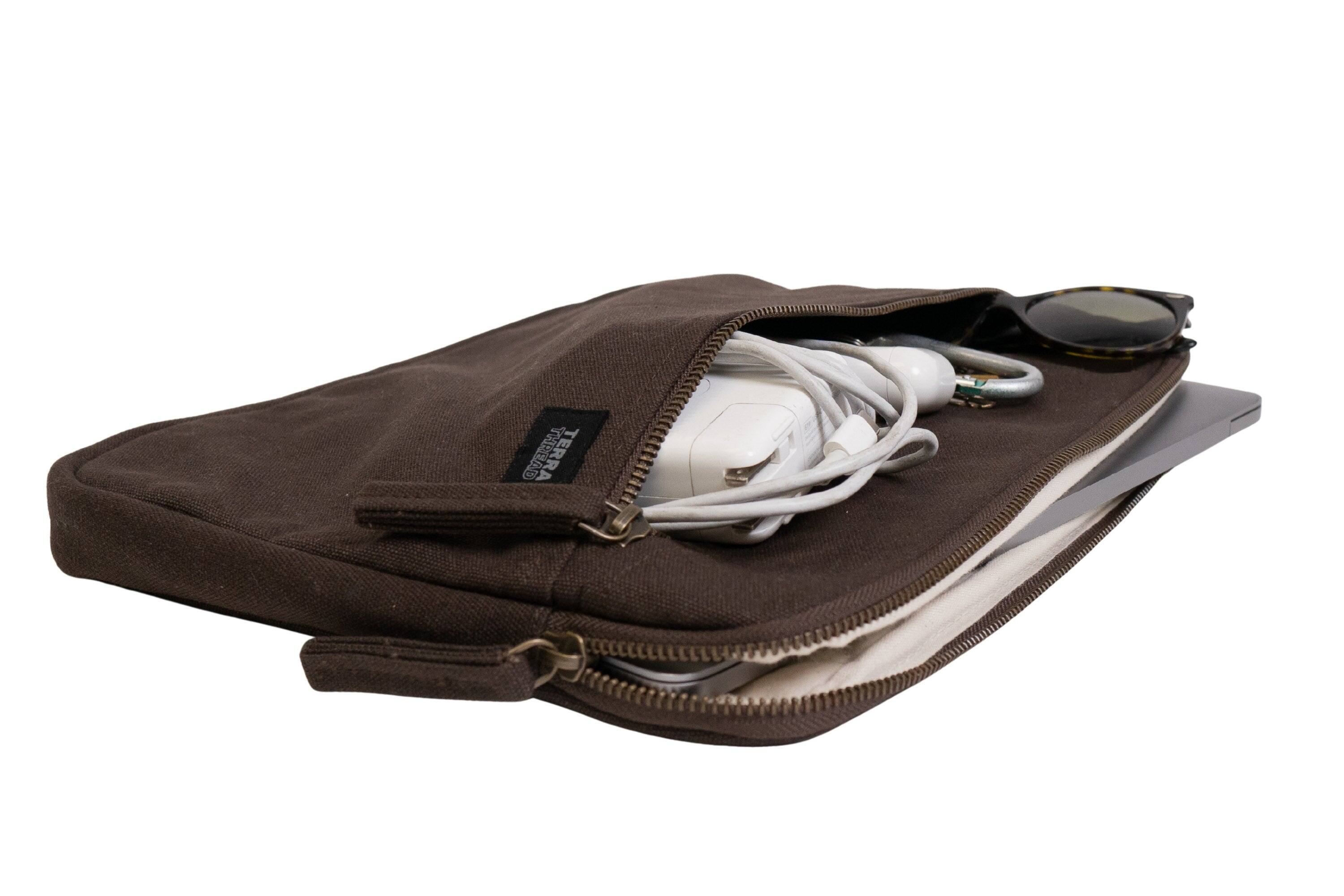 Alt View 1. Terra Thread - Organic Cotton Laptop Sleeve 13 inches - Chestnut Brown.