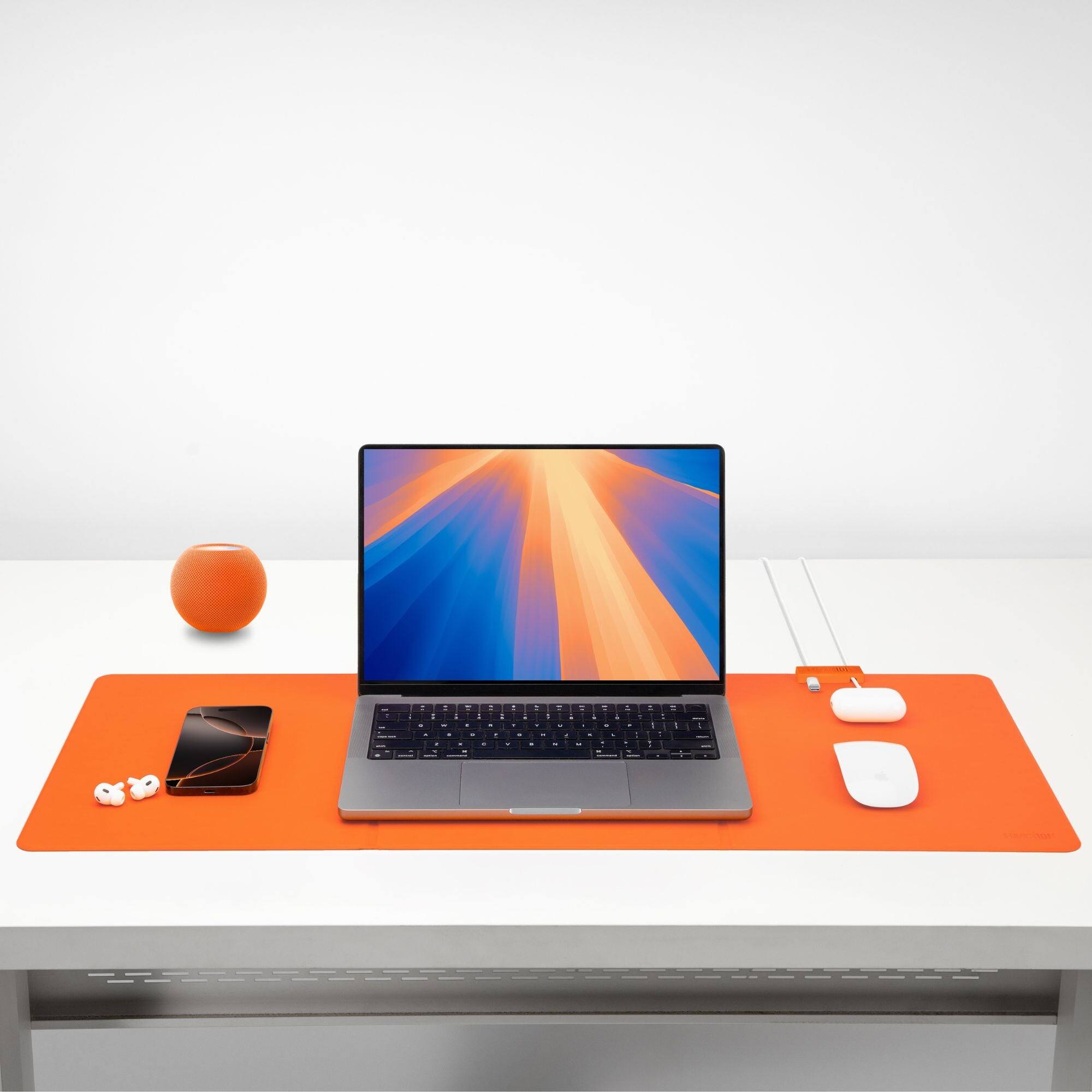 Left. Function 101 - WorkPad  with Cable Manager  - Orange - Orange.
