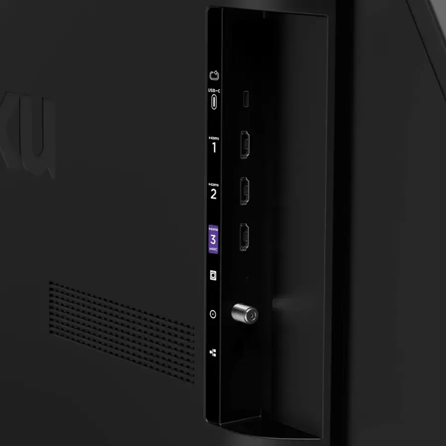 The text on the image reads "U USB-C HOm 1 HOm 2 HOm 3 BANC." However, the text is in a foreign language, so it is not possible to group and correct it without understanding the language.
